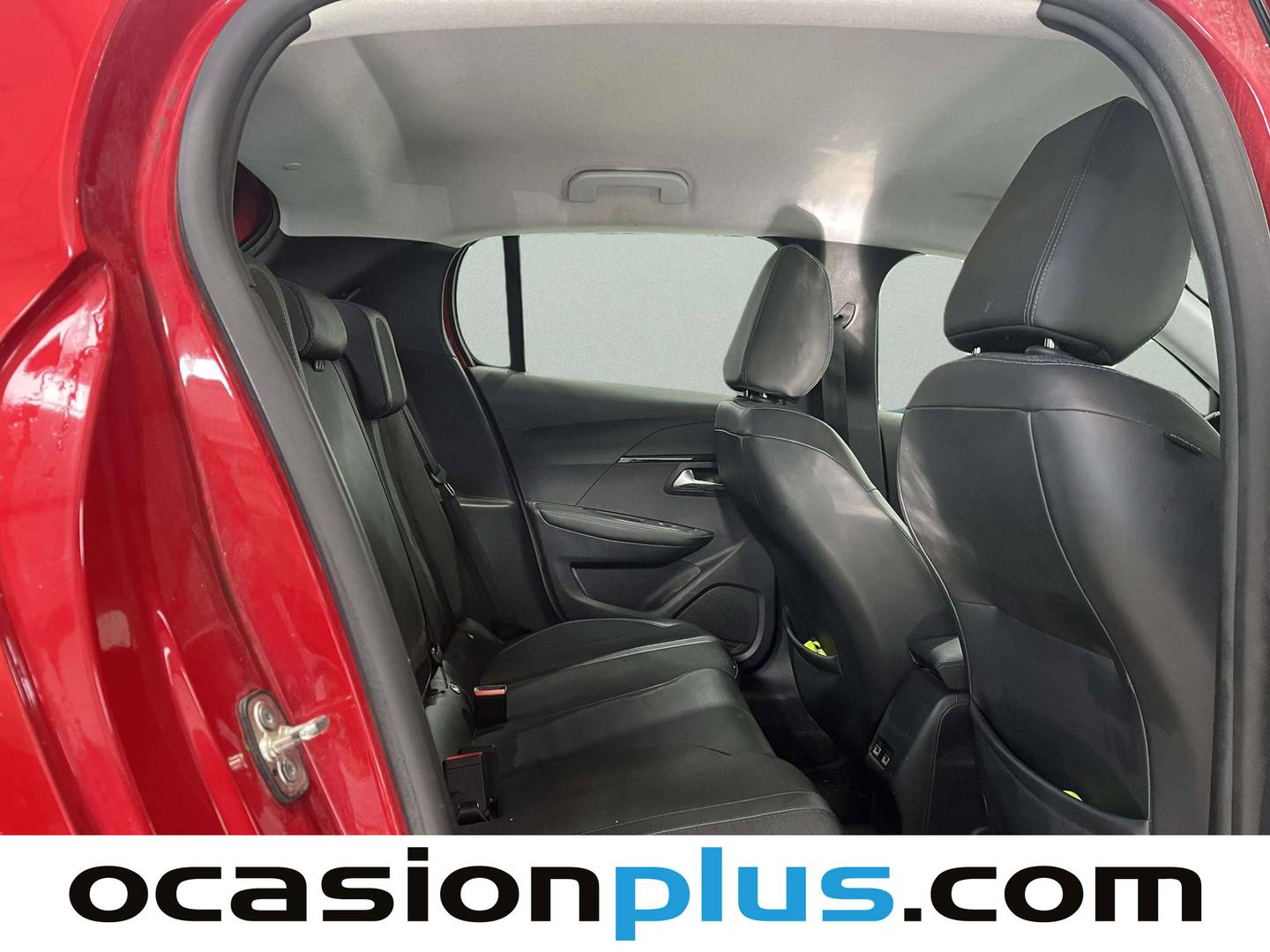 Foto asientos traseros Peugeot 208 Peugeot 208 PureTech 100 Allure EAT8 (100 CV)