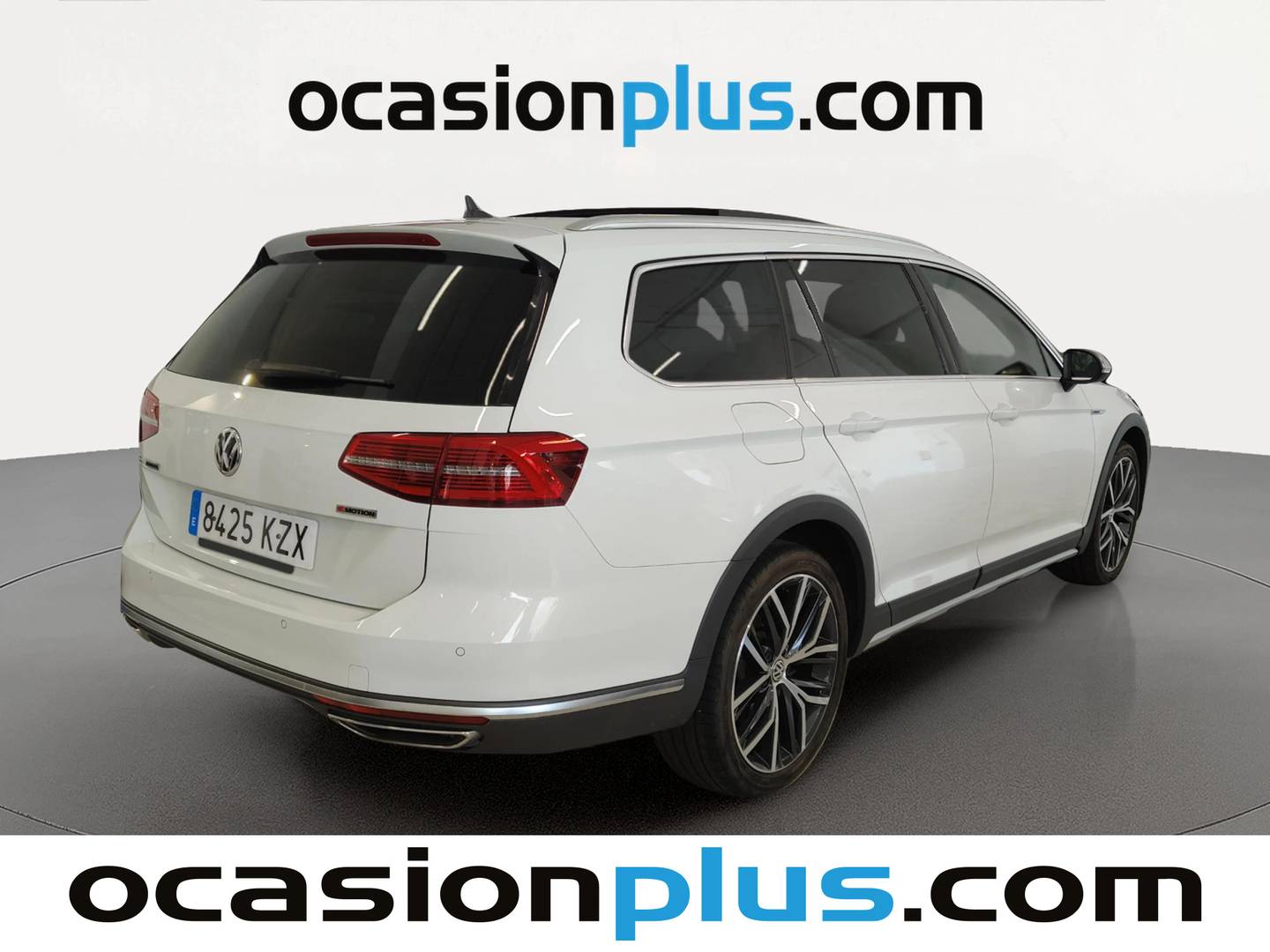 Foto trasera Volkswagen Passat Volkswagen Passat Alltrack 2.0 TSI 4Motion (272 CV) DSG izquierda