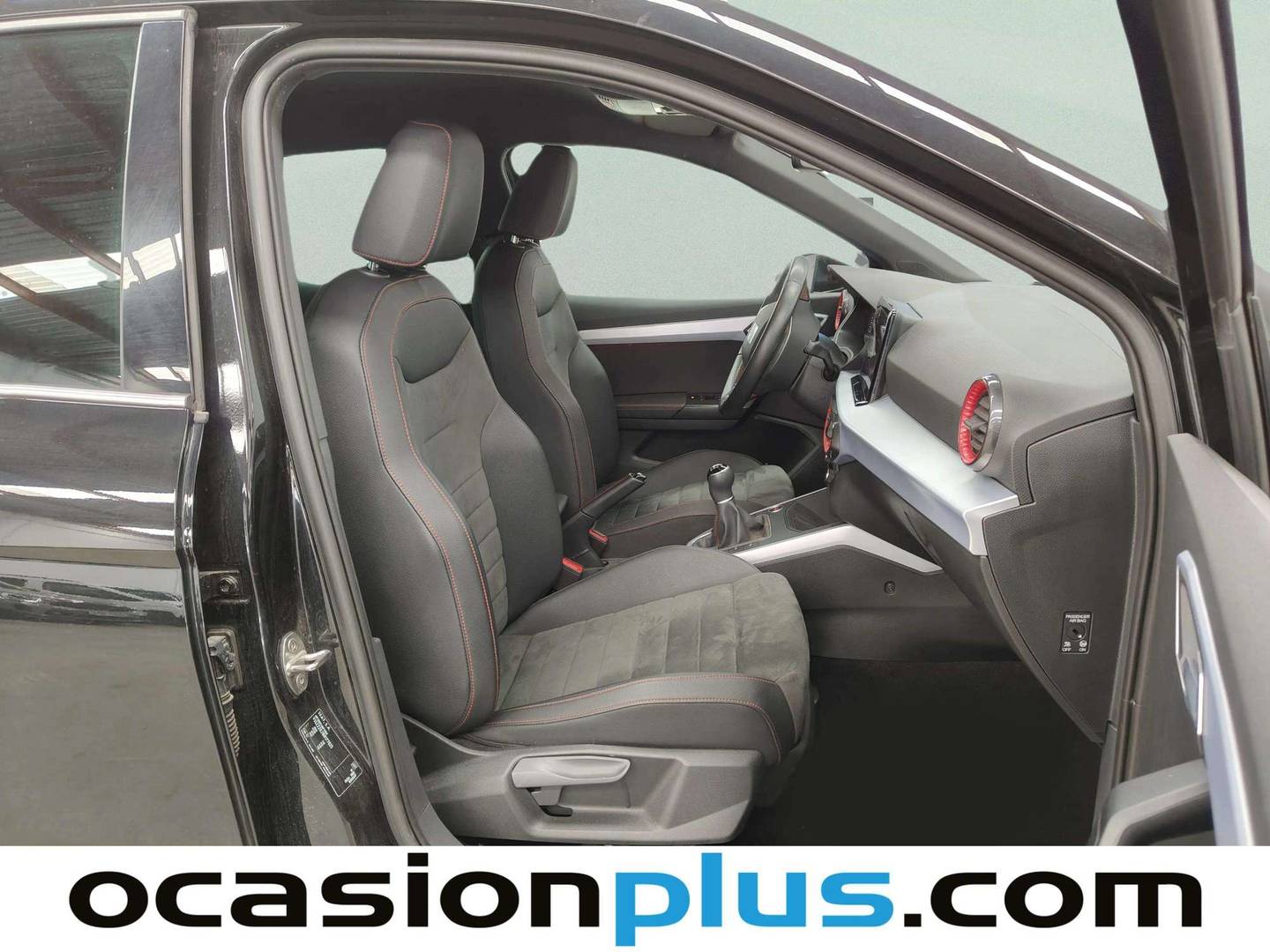 Foto Seat Arona SEAT Arona 1.0 TSI S&S FR XL (115 CV)