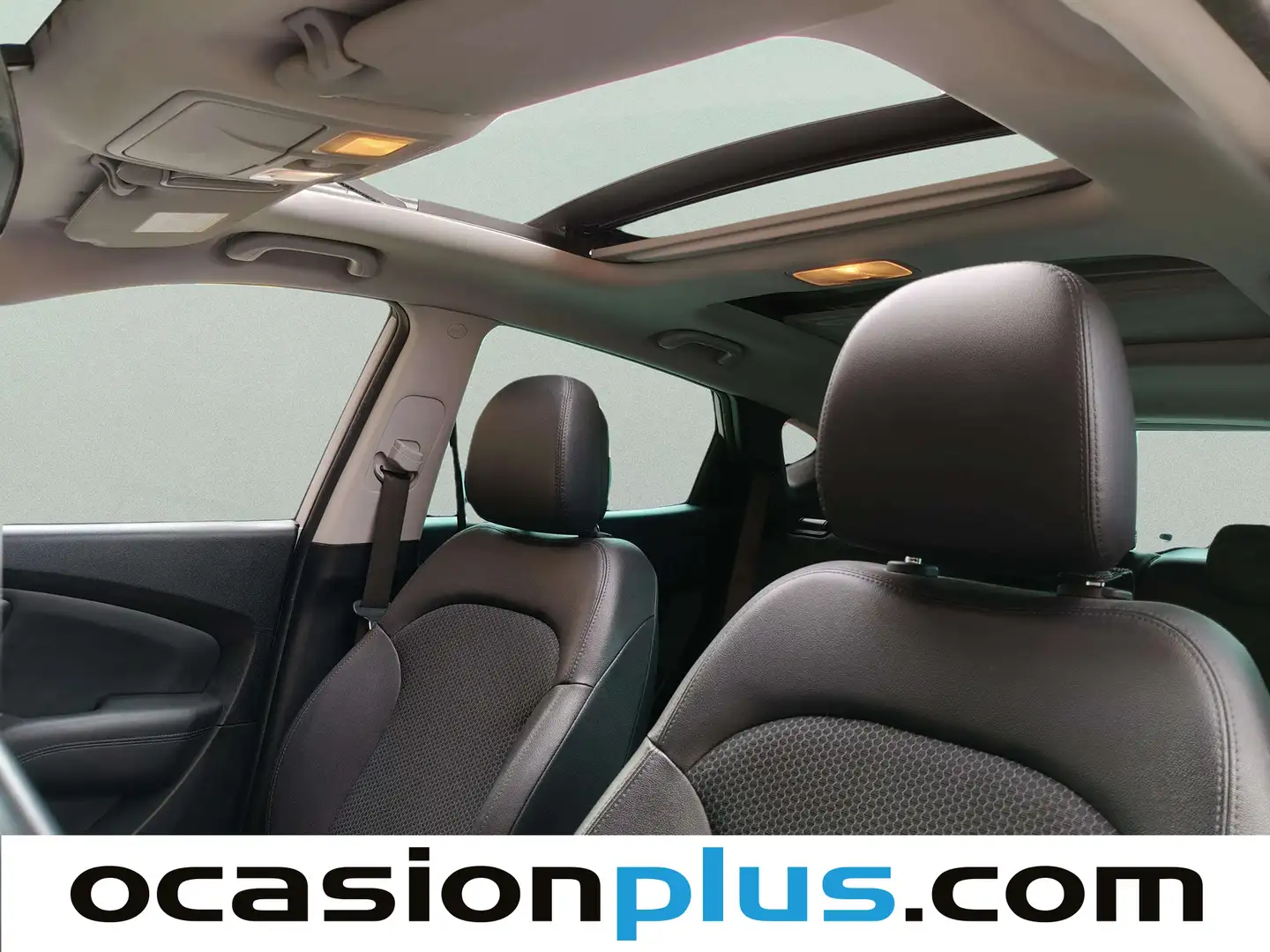 Foto Hyundai ix35 Hyundai ix35 1.7 CRDi SLE Sky 4x2 (115 CV)