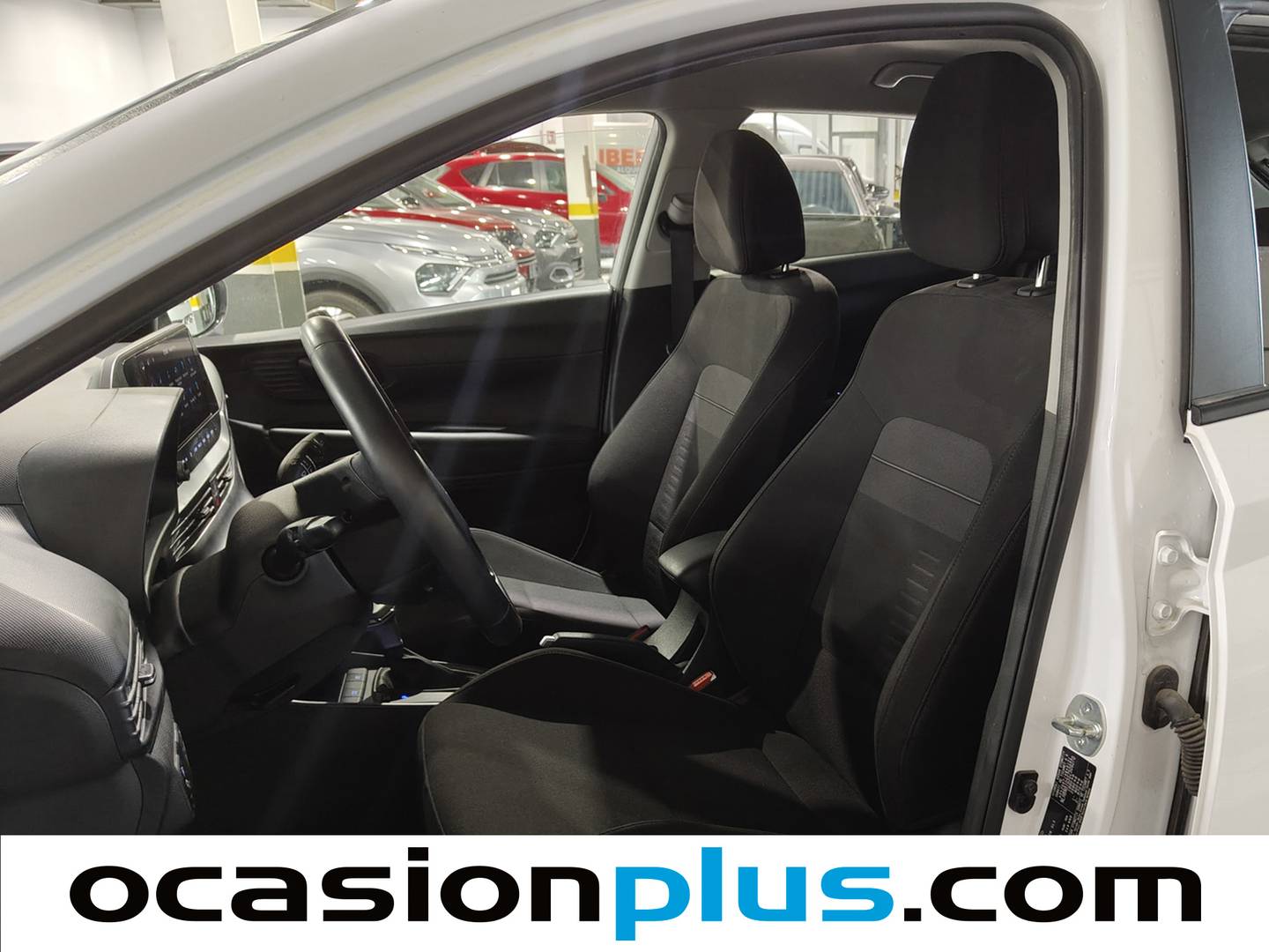 Foto asientos delanteros Hyundai Bayon Hyundai Bayon 1.0 TGDI 48V Maxx DCT (100 CV)