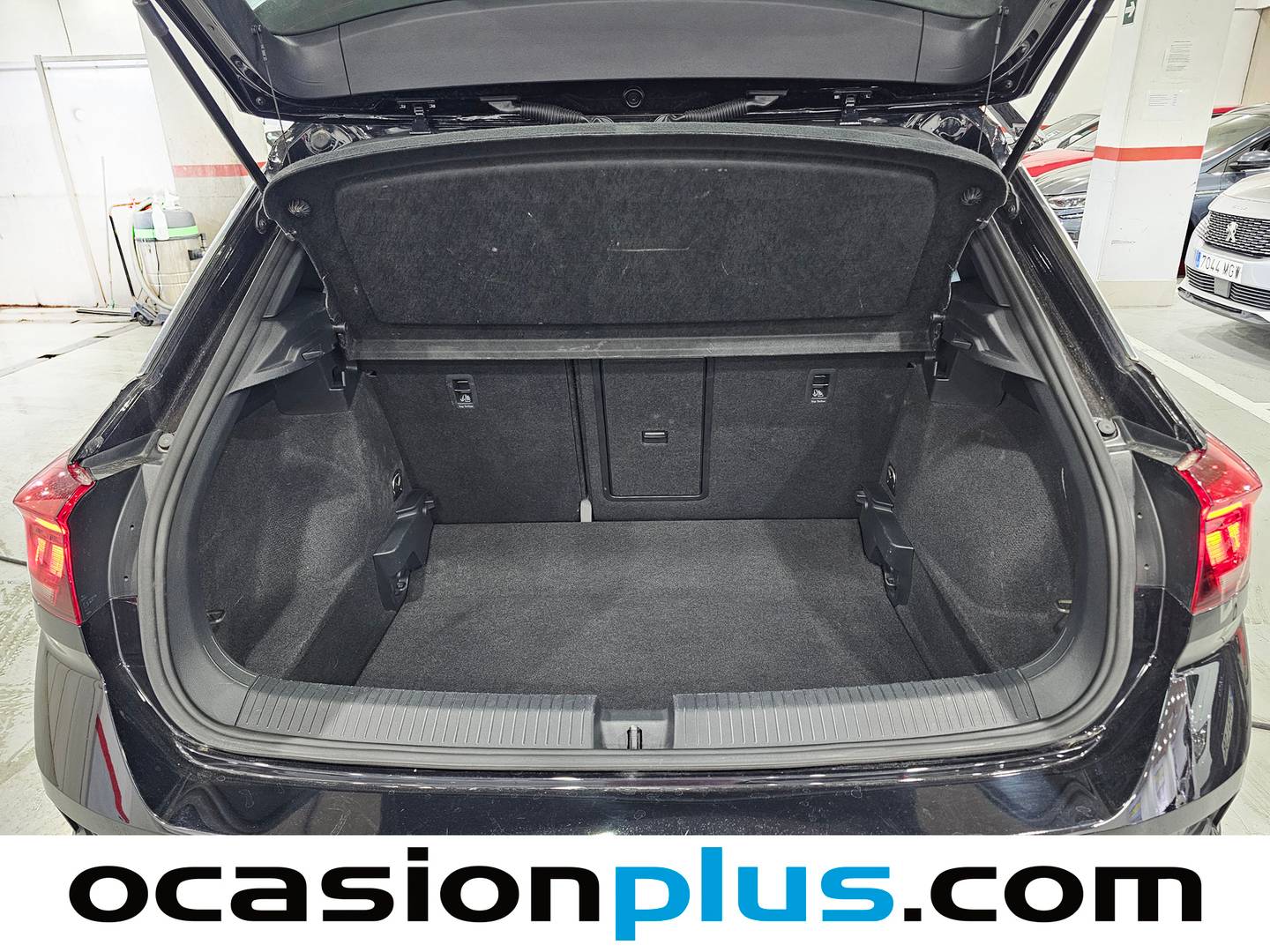 Fotos maletero Volkswagen T-Roc Volkswagen T-Roc Sport 1.5 TSI (150 CV) DSG