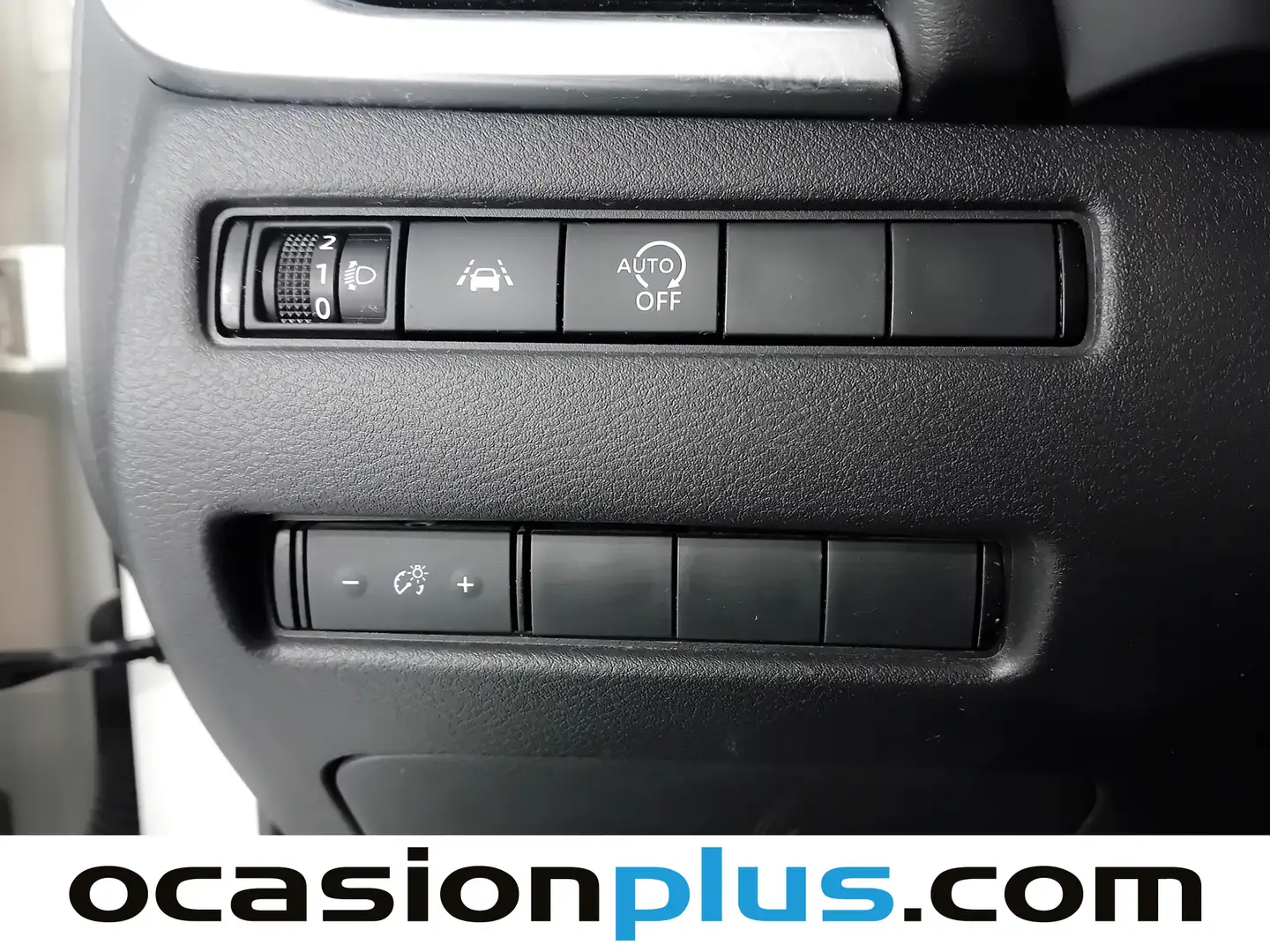 Foto Nissan QASHQAI Nissan Qashqai DIG-T 140 mHEV N-Connecta 4x2 (140 CV)