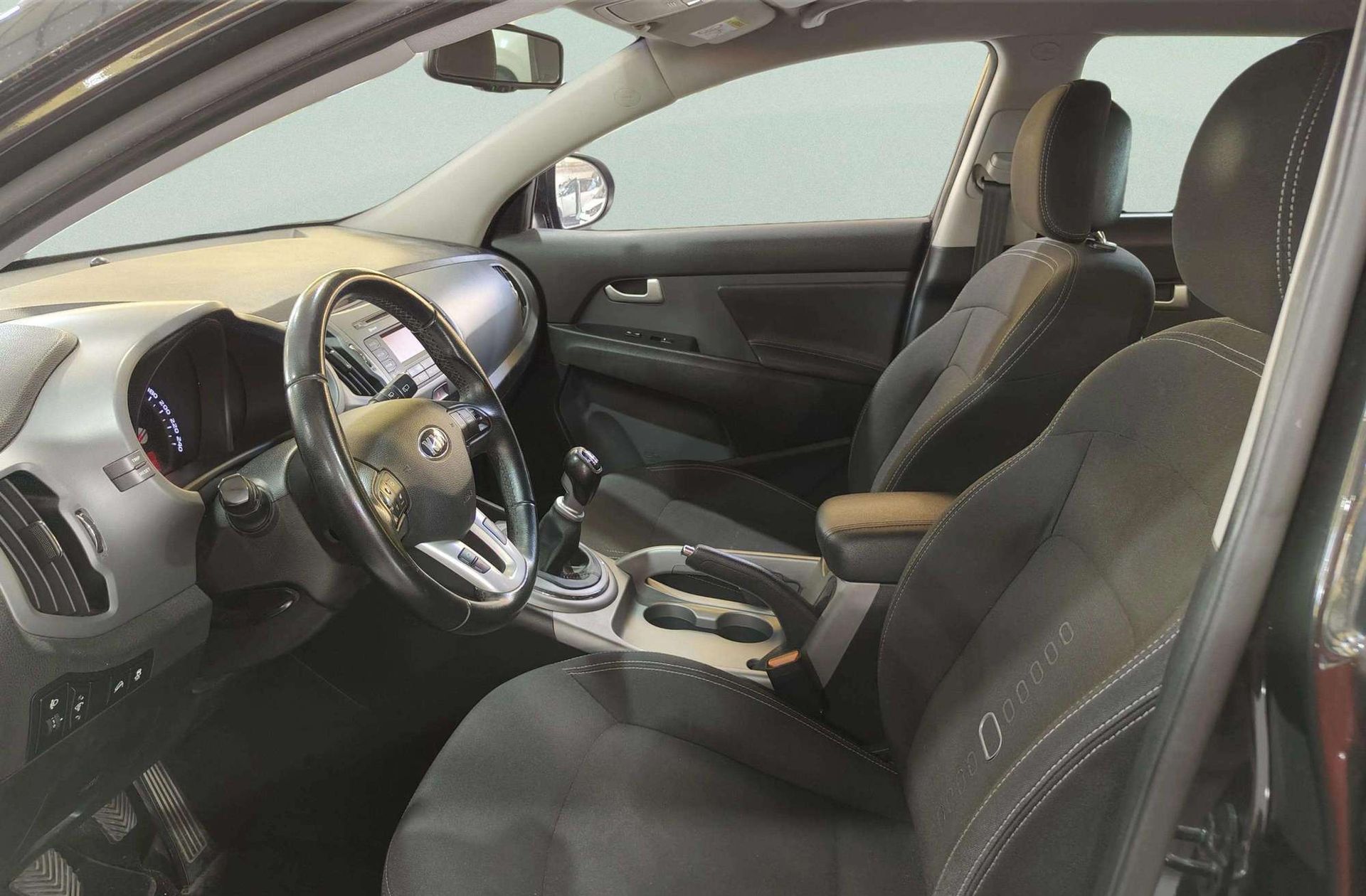 Kia Sportage 1.6 GDI Drive 4x2 - foto 8