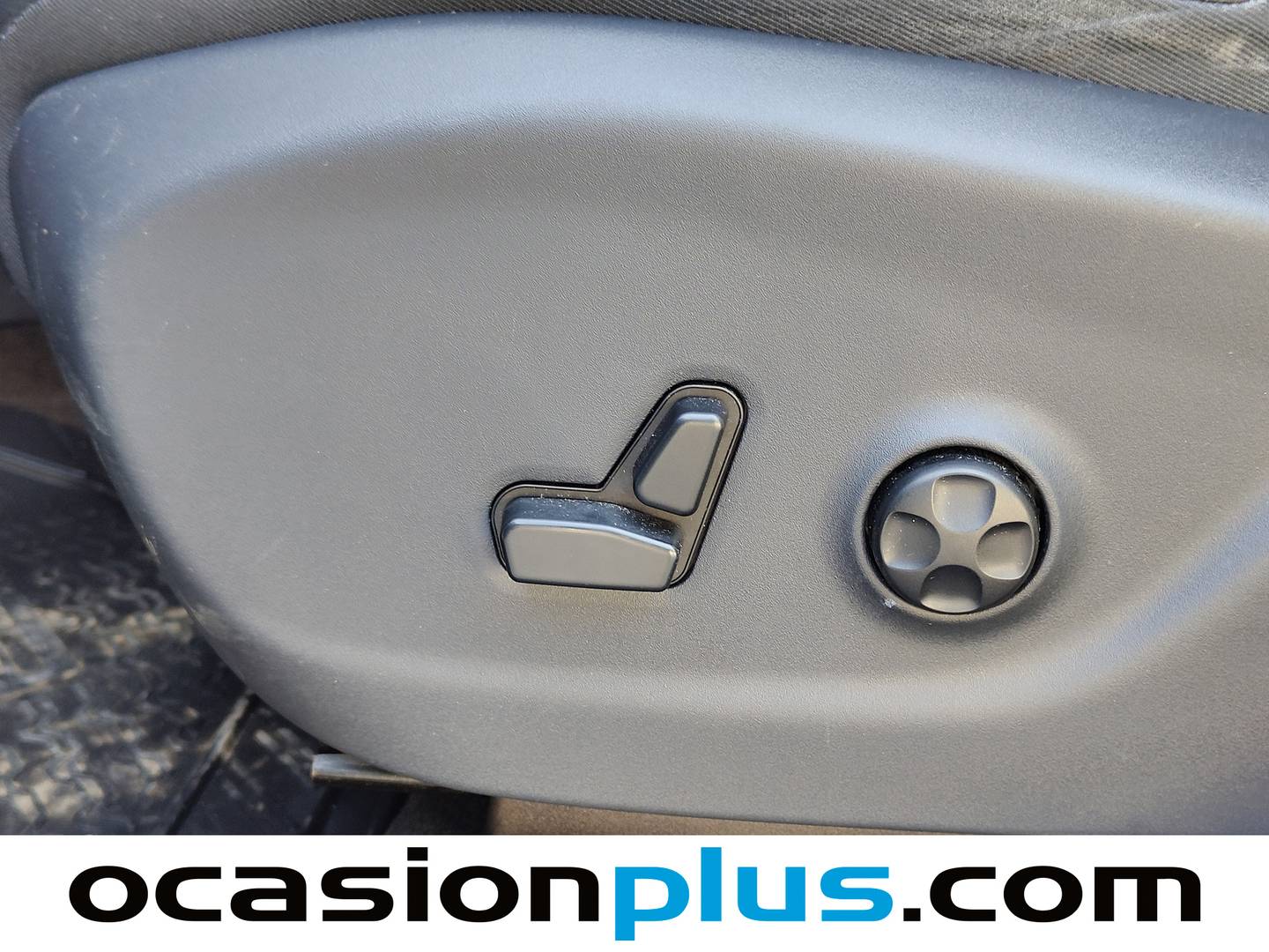 Foto Jeep Cherokee Jeep Cherokee 2.2 CRD Limited 4x4 Auto Act. D.I  (200 CV)