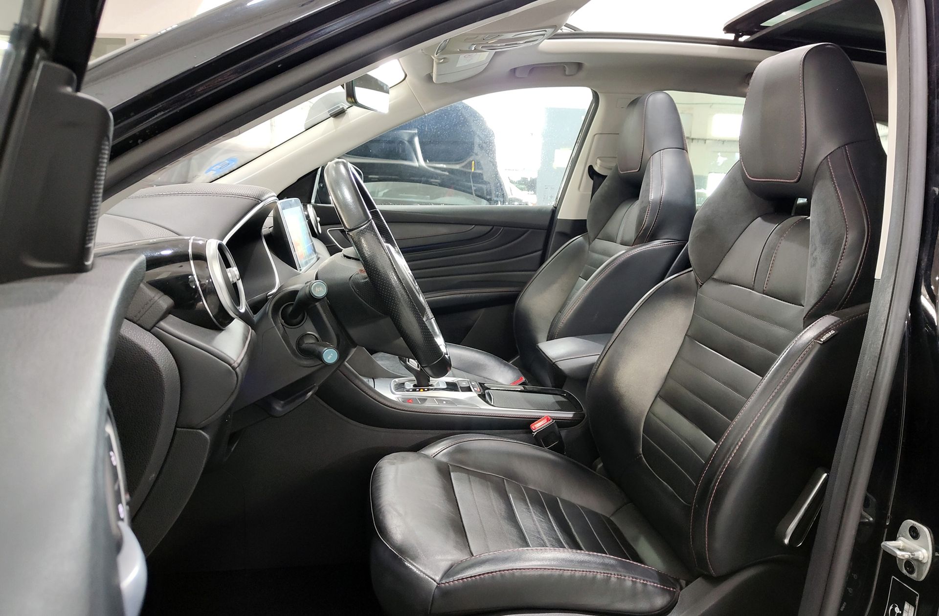 MG eHS 1.5 T-GDi PHEV Luxury - foto 13