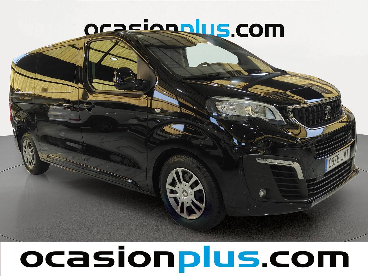 Foto delantera Peugeot Traveller Peugeot Traveller 2.0 BlueHDi Business Standard (150 CV)9 Plazas derecha