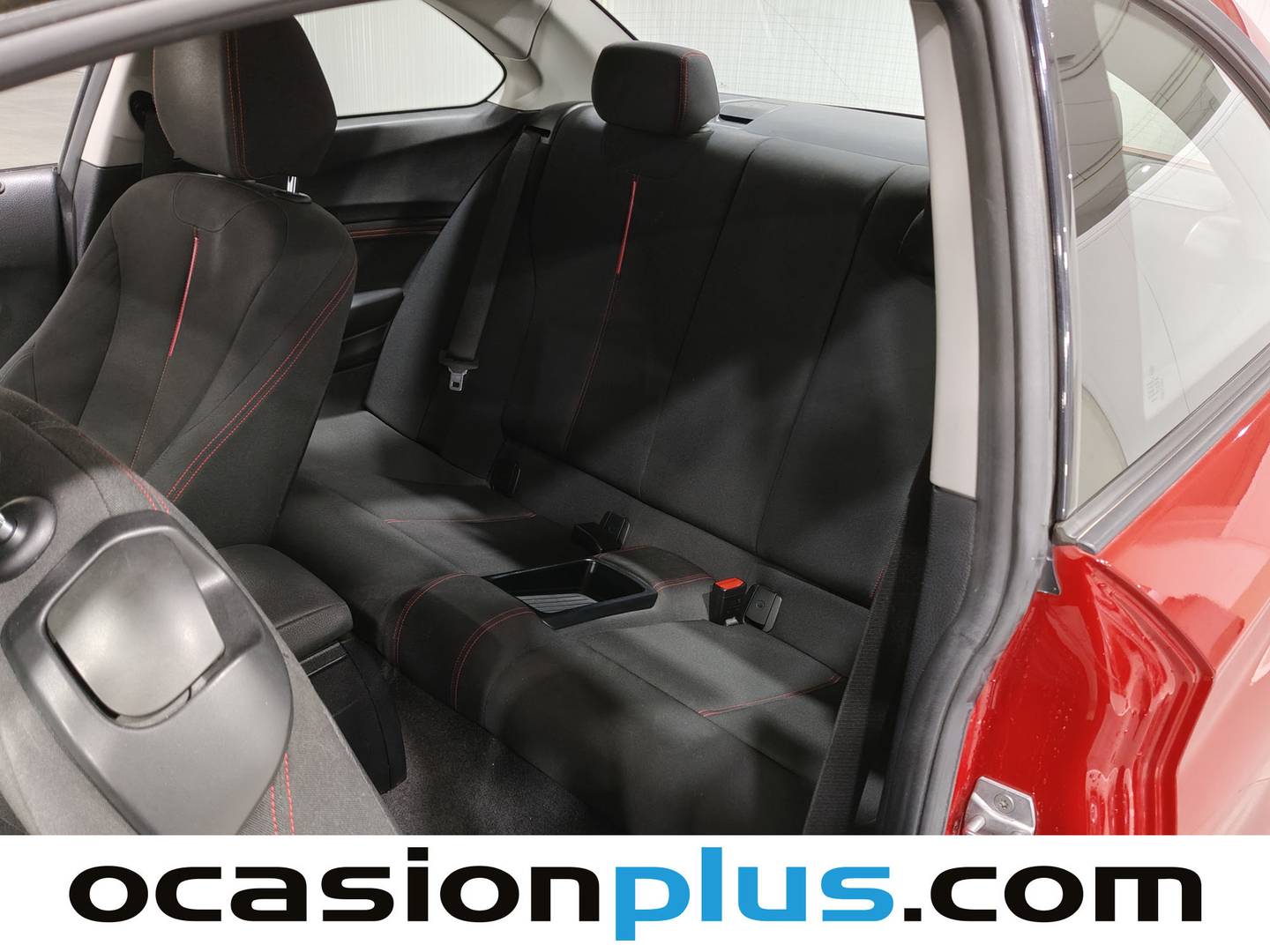 Foto asientos traseros BMW Serie 2 BMW Serie 2 218i Coupe (136 CV)