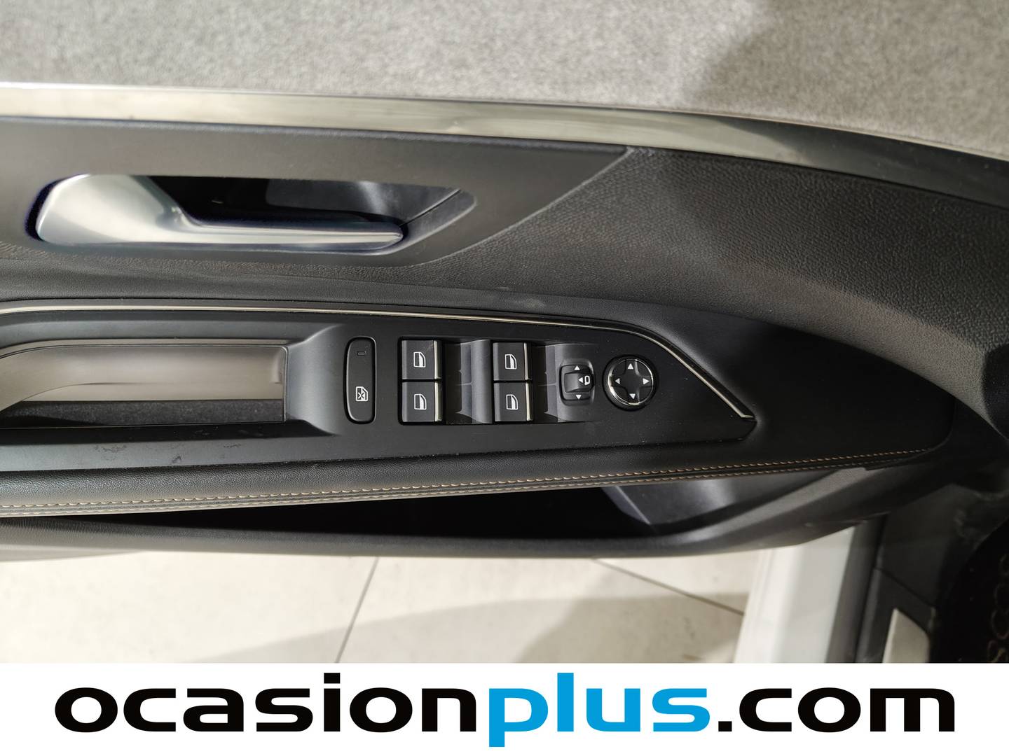 Foto Peugeot 5008 Peugeot 5008 BlueHDI 130 S&S GT EAT8  (130 CV) 7 Plazas