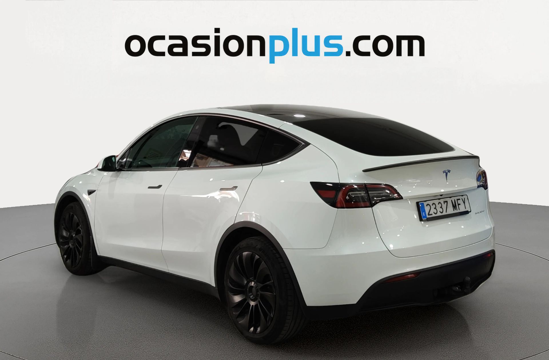 Tesla Model Y Gran Autonomía 4WD - foto 3