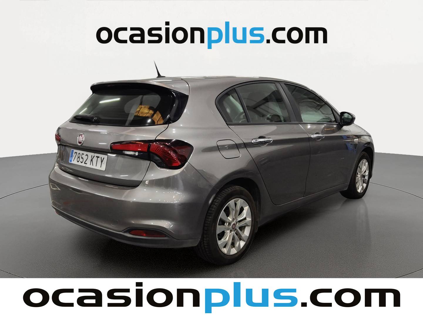 Foto trasera Fiat Tipo Fiat Tipo 1.3 Multijet Easy (95 CV) derecha