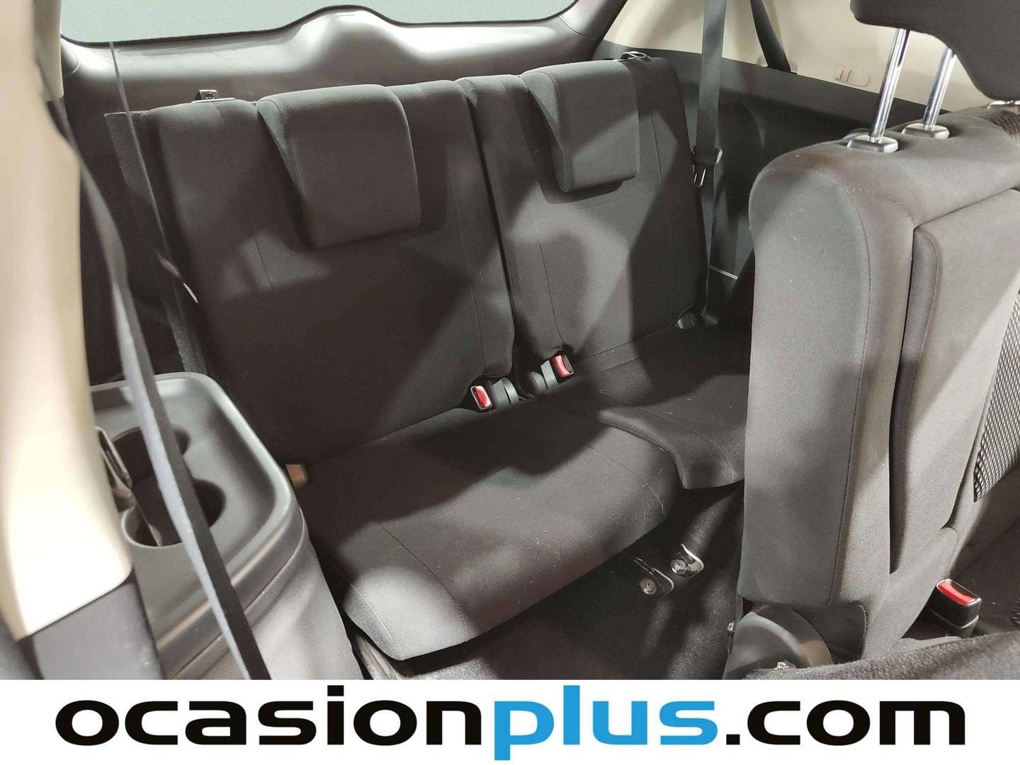 Foto Mitsubishi Outlander Mitsubishi Outlander 220 DI-D Motion 2WD (150 CV) 7 Plazas