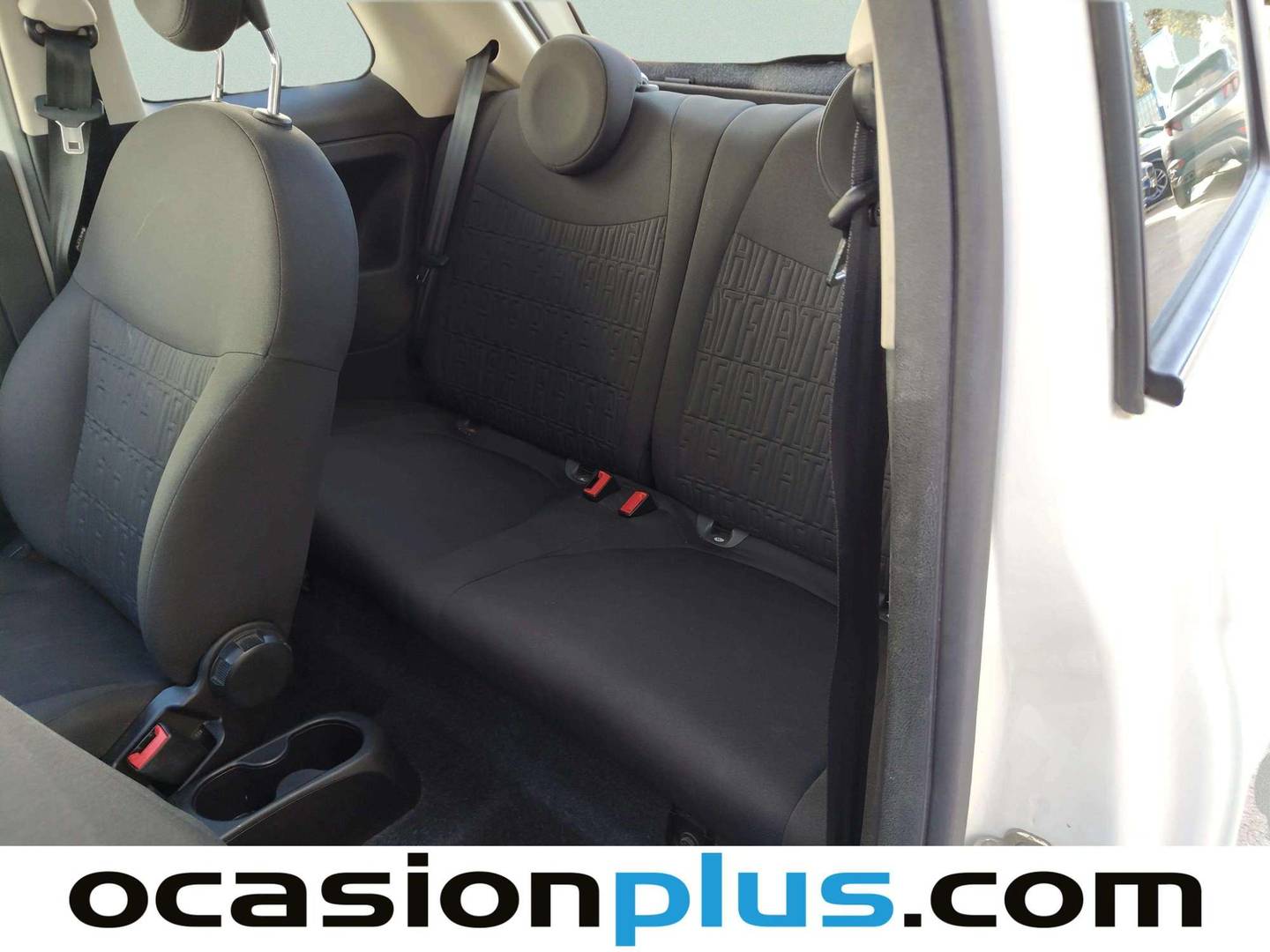 Foto asientos traseros Fiat 500 Fiat 500 1.0 Hybrid Dolcevita (70 CV)
