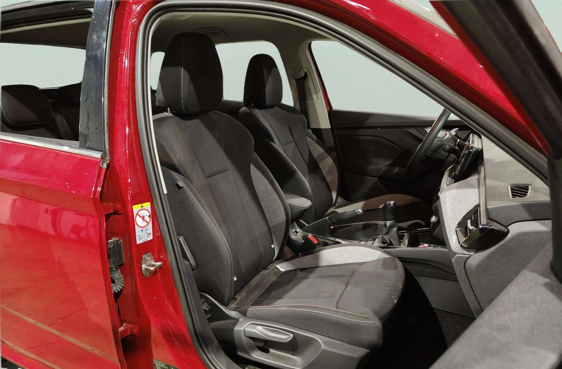 Škoda Kamiq 1.0 TSI Selection - foto 18