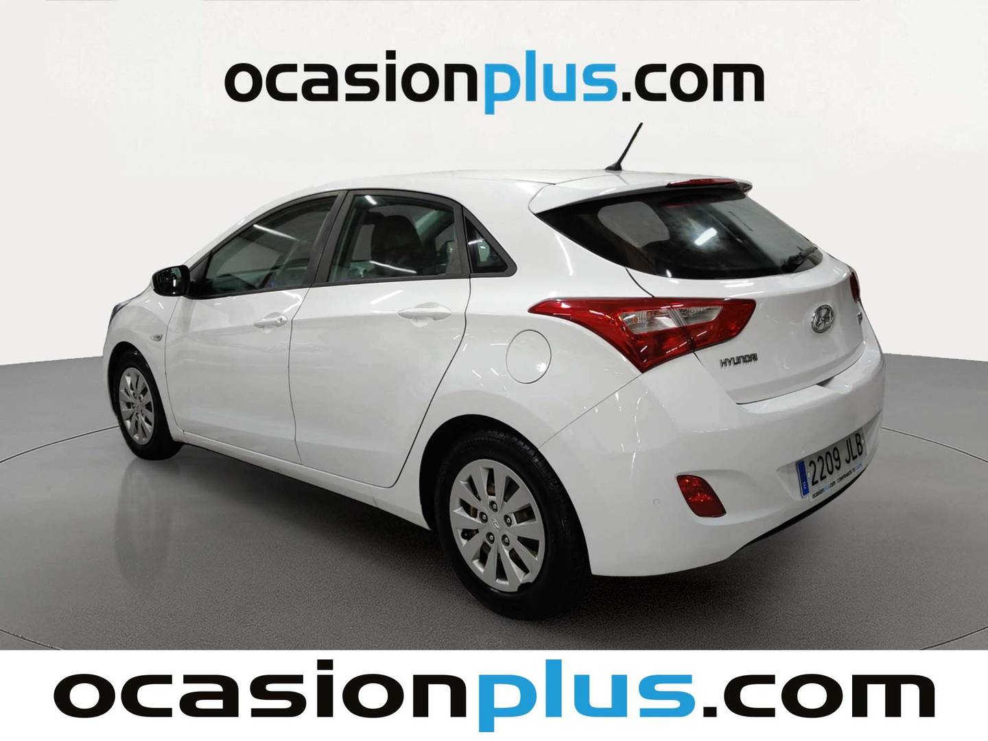 Foto trasera Hyundai i30 Hyundai i30 1.6 CRDI BlueDrive Cruise (110 CV) derecha