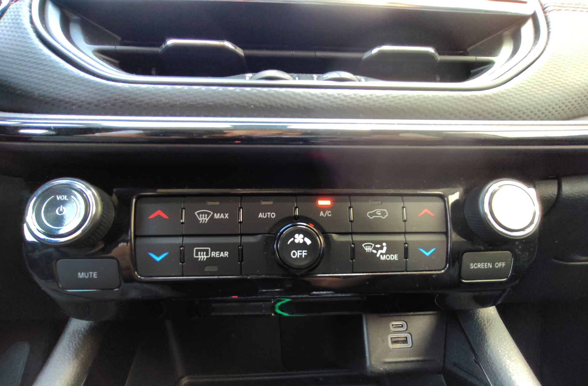 Jeep Compass 1.3 PHEV Trailhawk AWD - foto 34