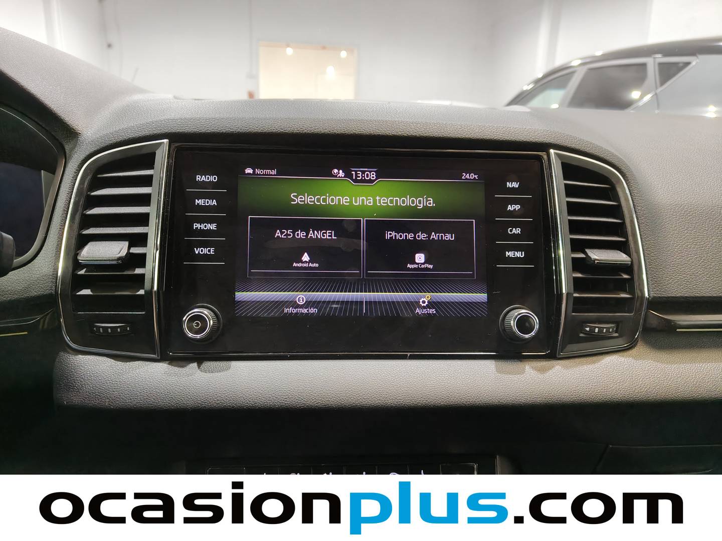 Foto Skoda Karoq Skoda Karoq 1.5 TSI ACT Scout DSG (150 CV)