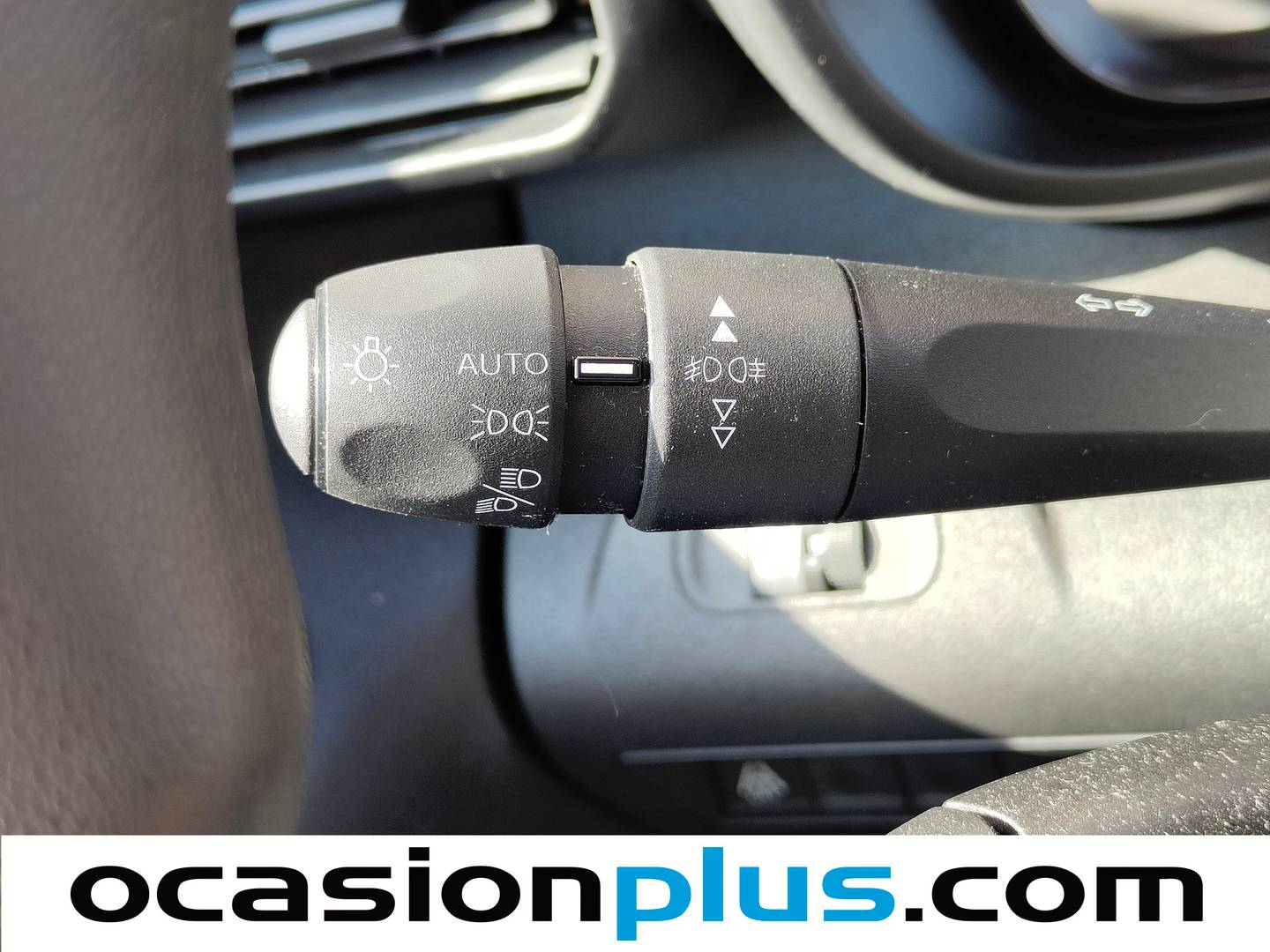 Acabados Citroën Berlingo Citroën Berlingo PureTech 110 S&S Talla M Feel (110 CV)