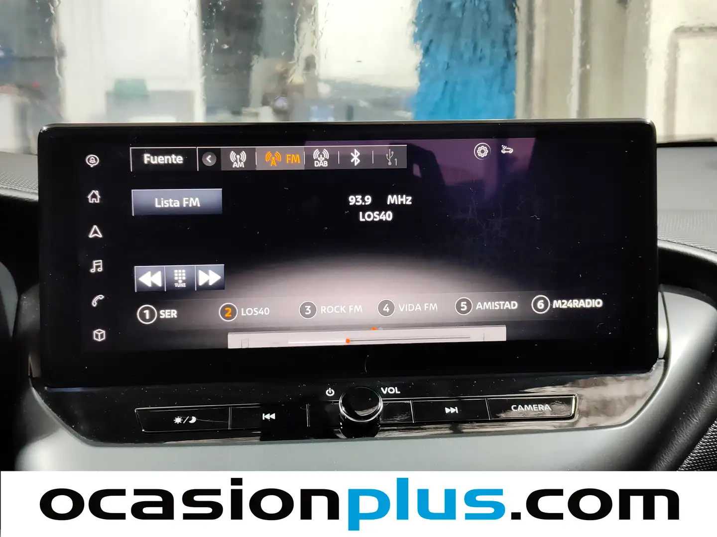 Foto Nissan JUKE Nissan Juke DIG-T N-Connecta 4x2 (114 CV)