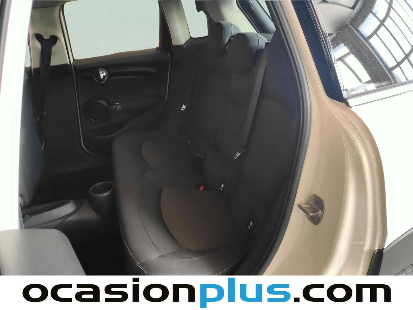 Foto asientos traseros Mini MINI Mini MINI Cooper 5 Puertas One (102 CV)