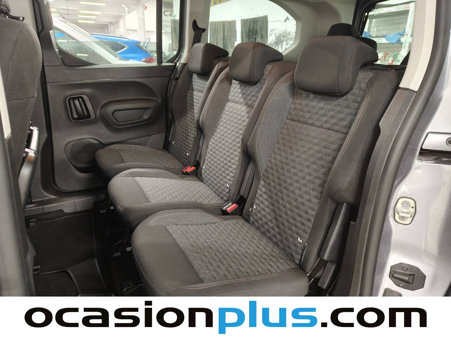 Foto Peugeot Rifter Peugeot Rifter BlueHDi 130 GT Long EAT8 (130 CV) 7 Plazas