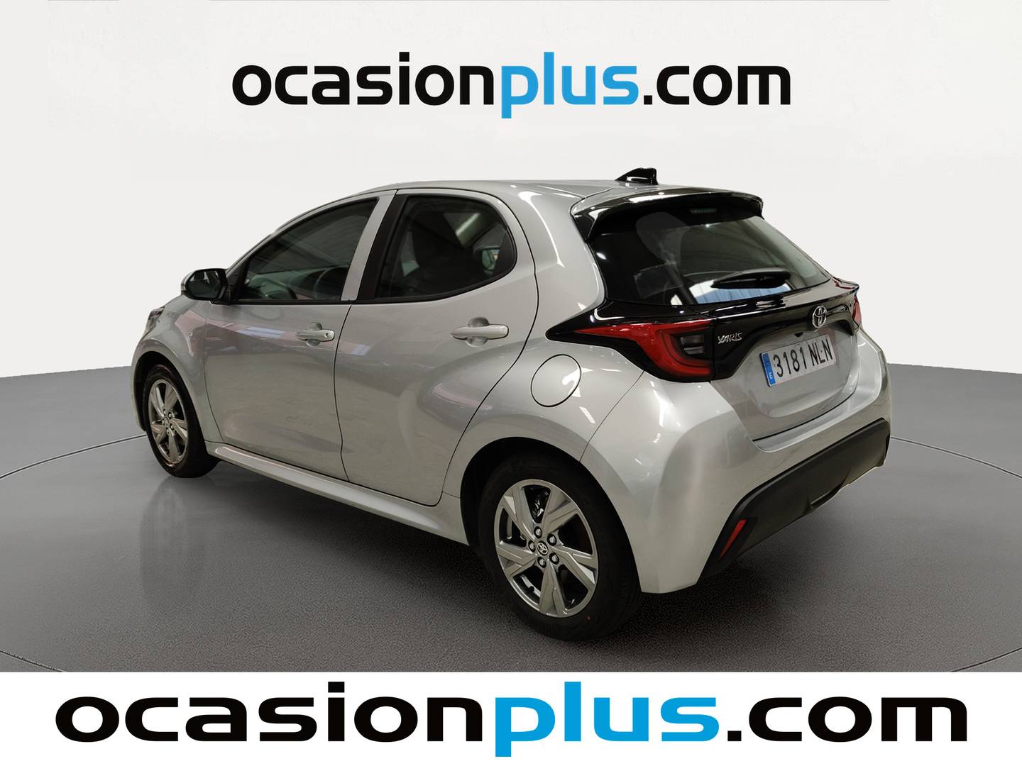 Foto trasera Toyota Yaris Toyota Yaris 120H Active Plus (116 CV) izquierda