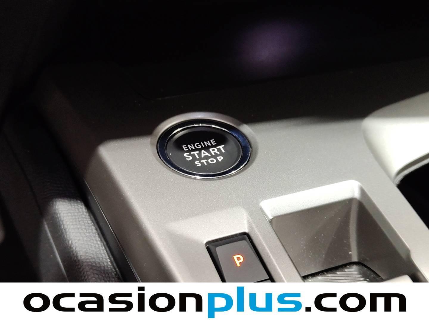 Foto Peugeot 308 Peugeot 308 Allure Hybrid eDCS6 (145 CV)