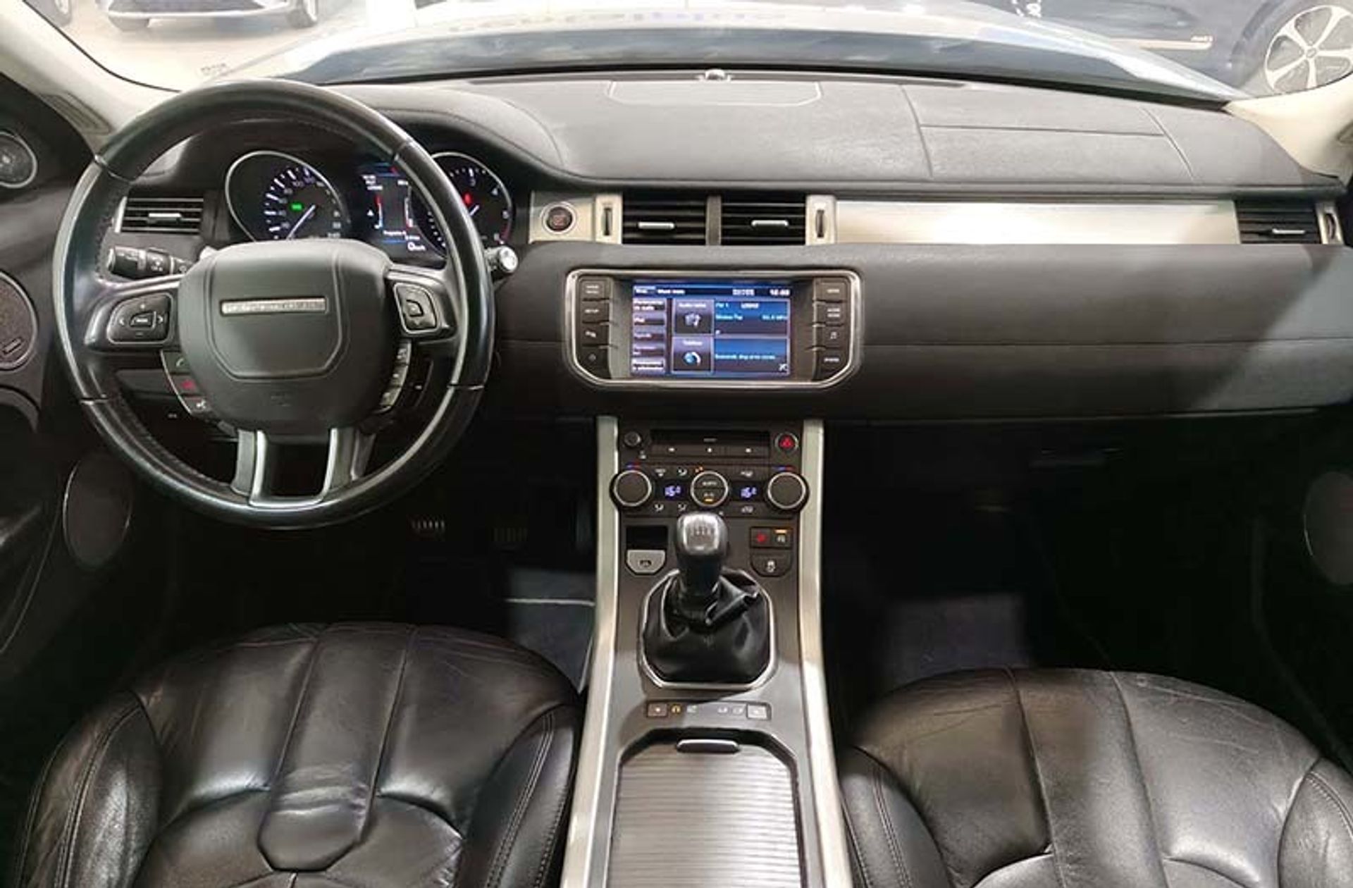 Land Rover Range Rover Evoque 2.2L TD4 Prestige 4x4 - foto 7