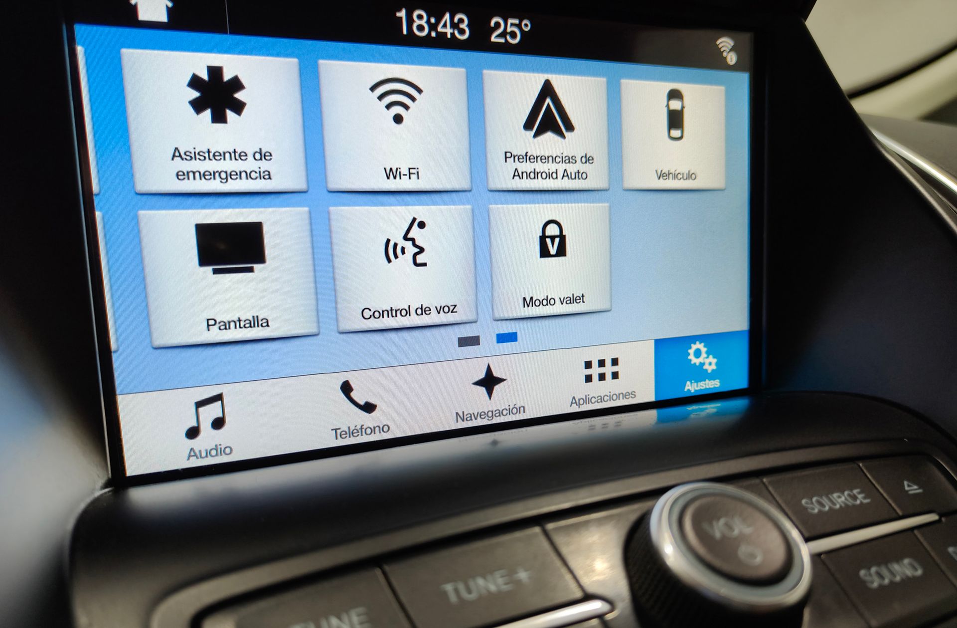 Ford Grand C-Max 1.5 TDCi Titanium - foto 8