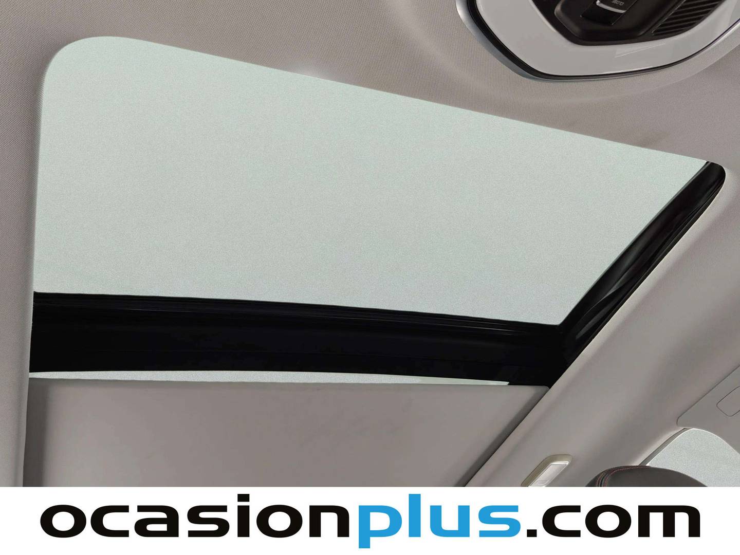 Extras y acabados del SWM G01 SWM G01 1.5T Luxury (131 CV)