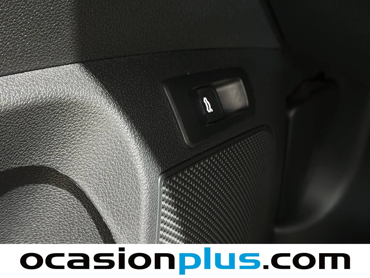 Foto Skoda Karoq Skoda Karoq 2.0 TDI Sportline DSG (115 CV)