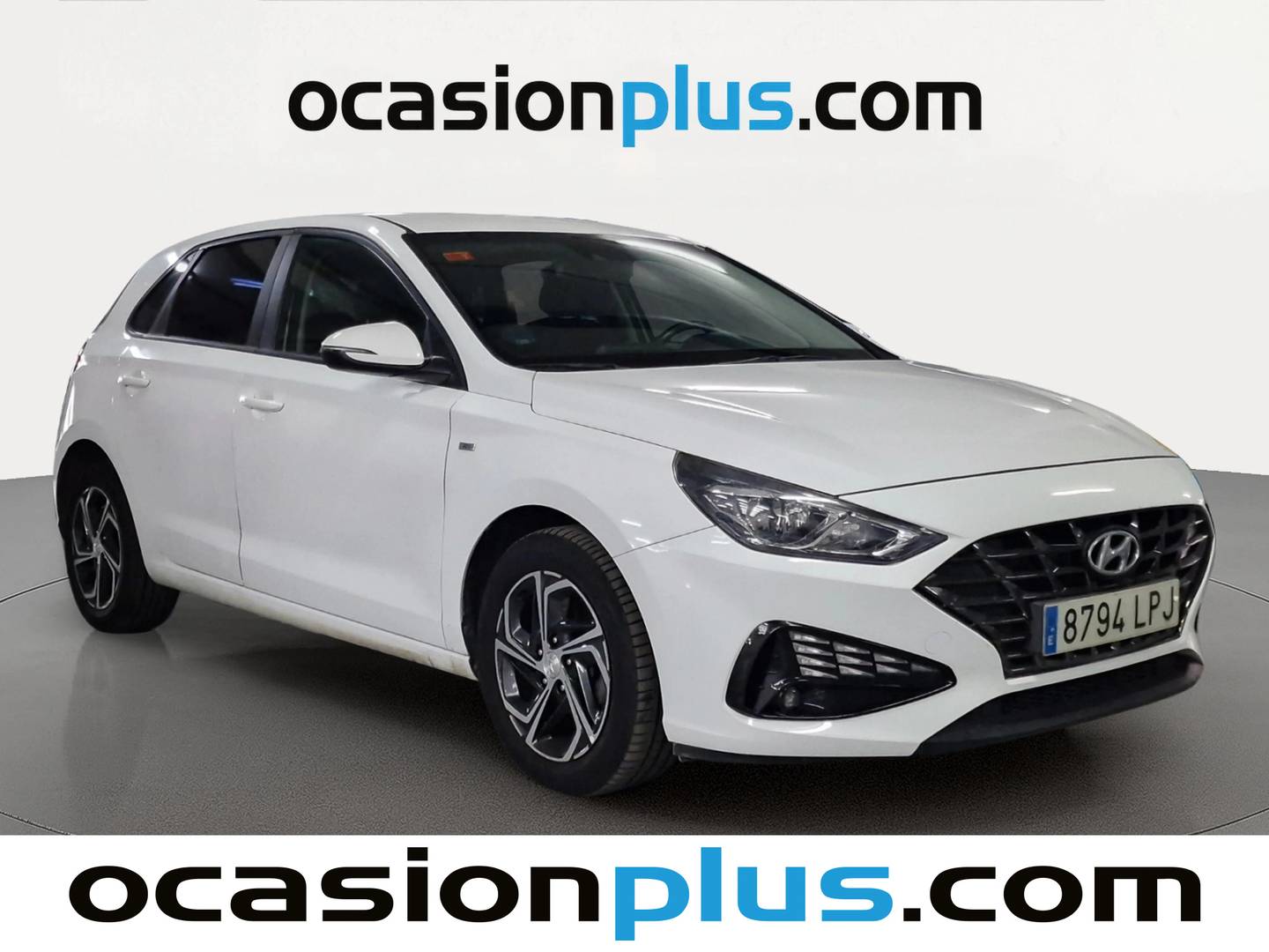 Foto delantera Hyundai i30 Hyundai i30 1.6 CRDI 48V Klass (136 CV) derecha