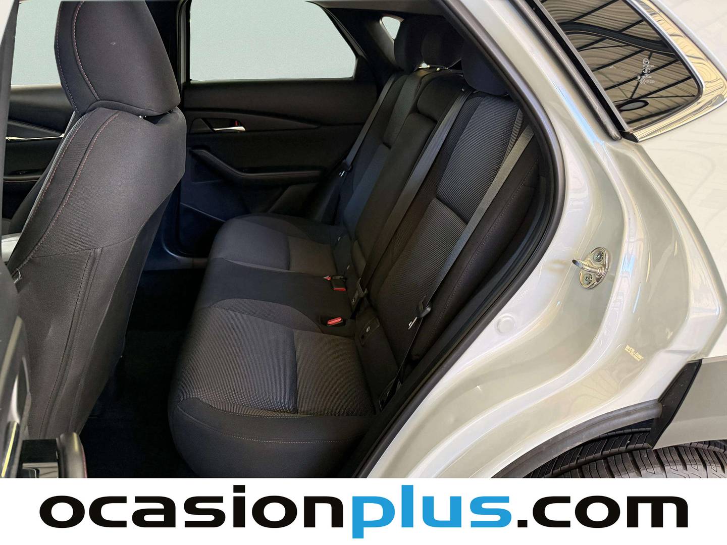 Foto asientos traseros Mazda CX-30 Mazda CX-30 e-SKYACTIV G Homura AT (140 CV)