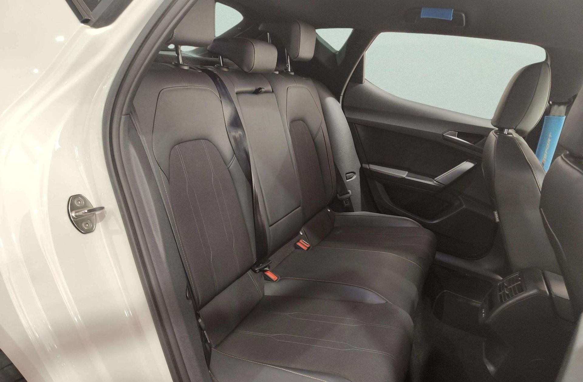 Cupra León 1.5 eTSI DSG - foto 22