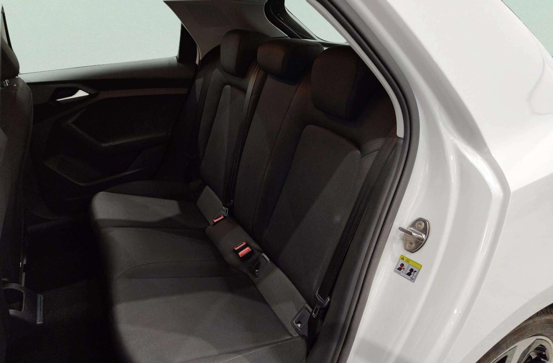 Audi A1 Sportback Advanced 25 TFSI - foto 12