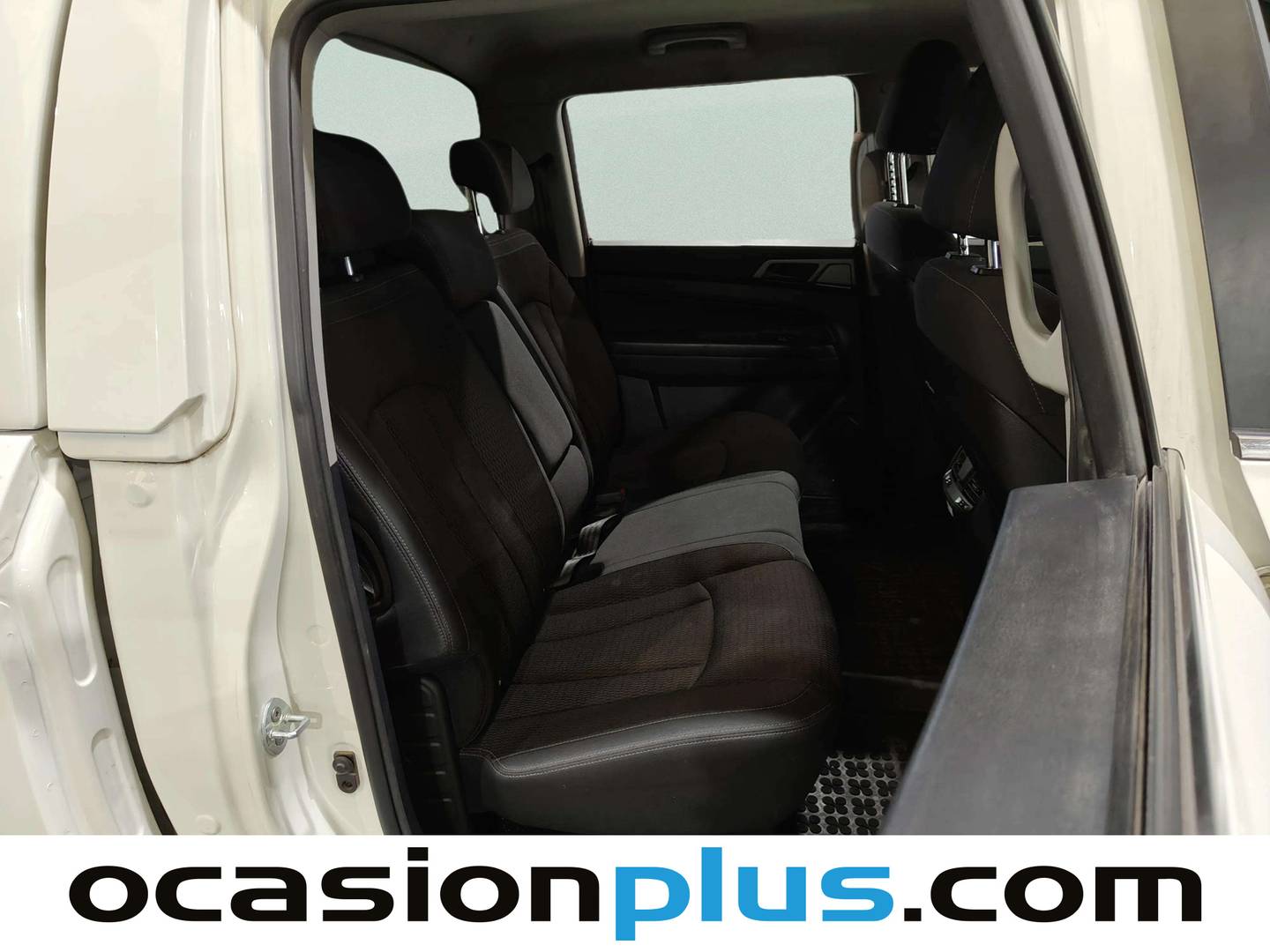 SsangYong Musso Ssangyong Musso Sports D22DTR Pro 4x4 (202 CV) manual