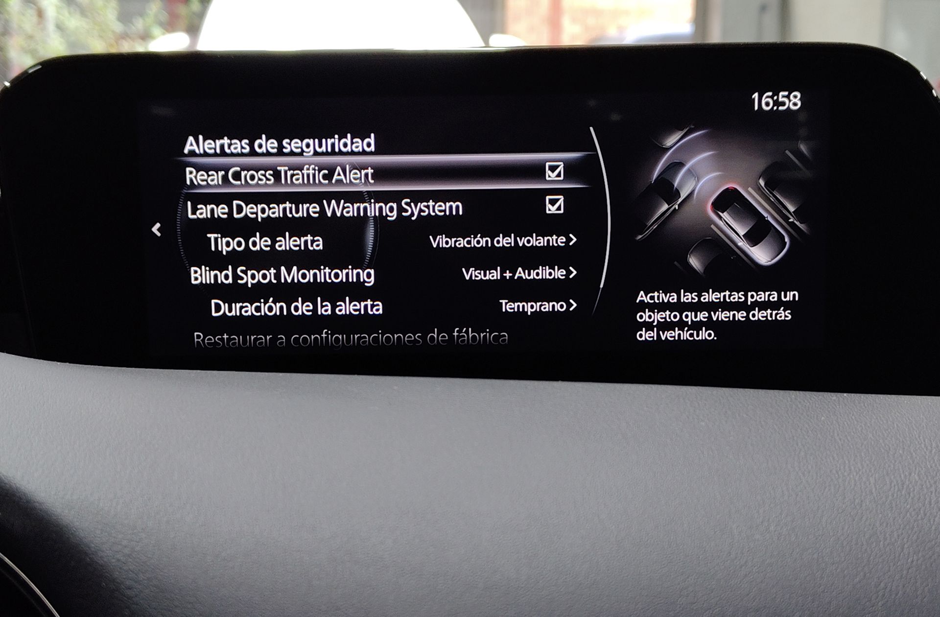 Mazda Mazda3 2.0 e-SKYACTIV-X Zenith - foto 11