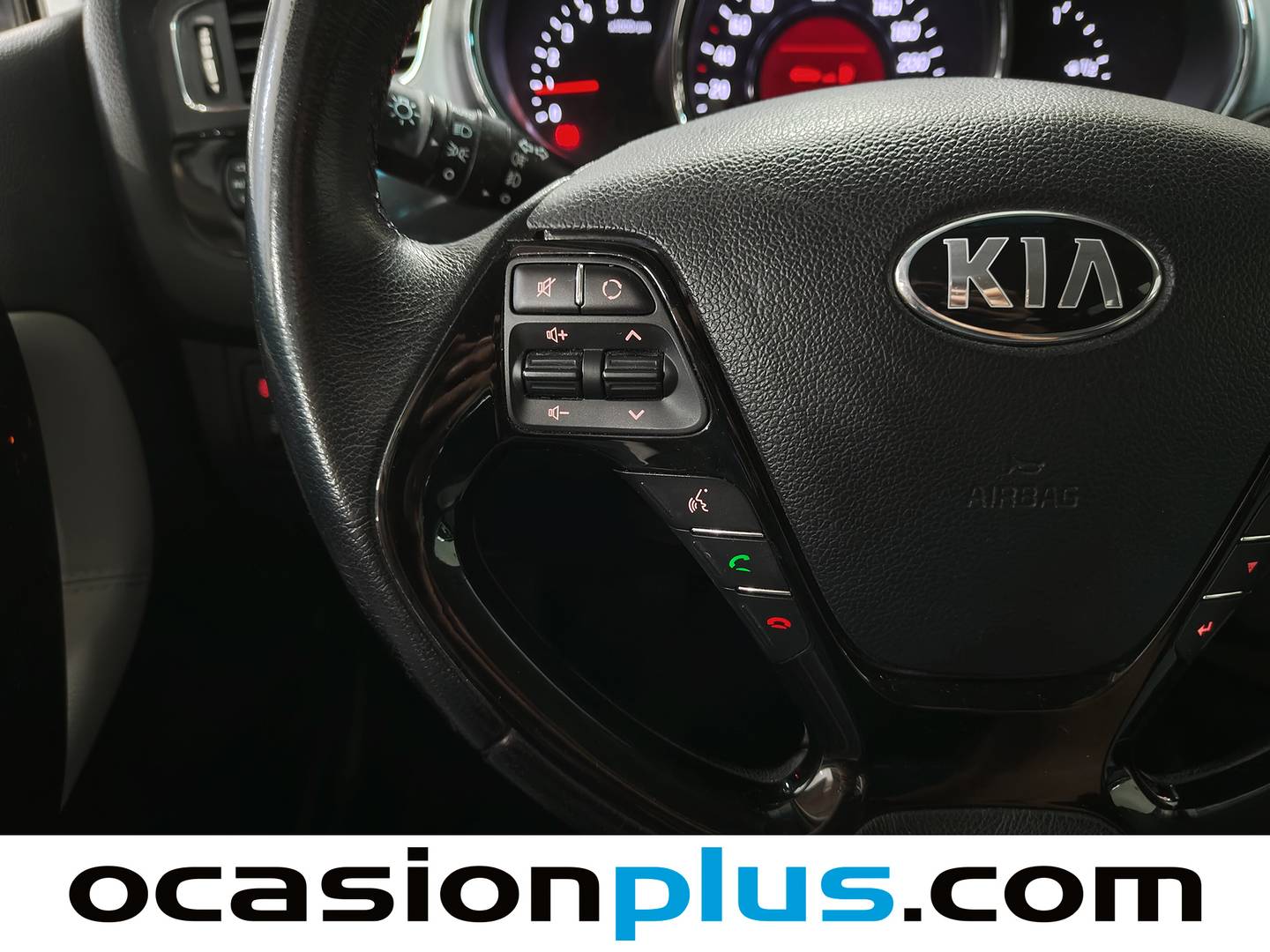 KIA Ceed KIA Ceed 1.6 CRDi VGT Drive (128 CV) de segunda mano
