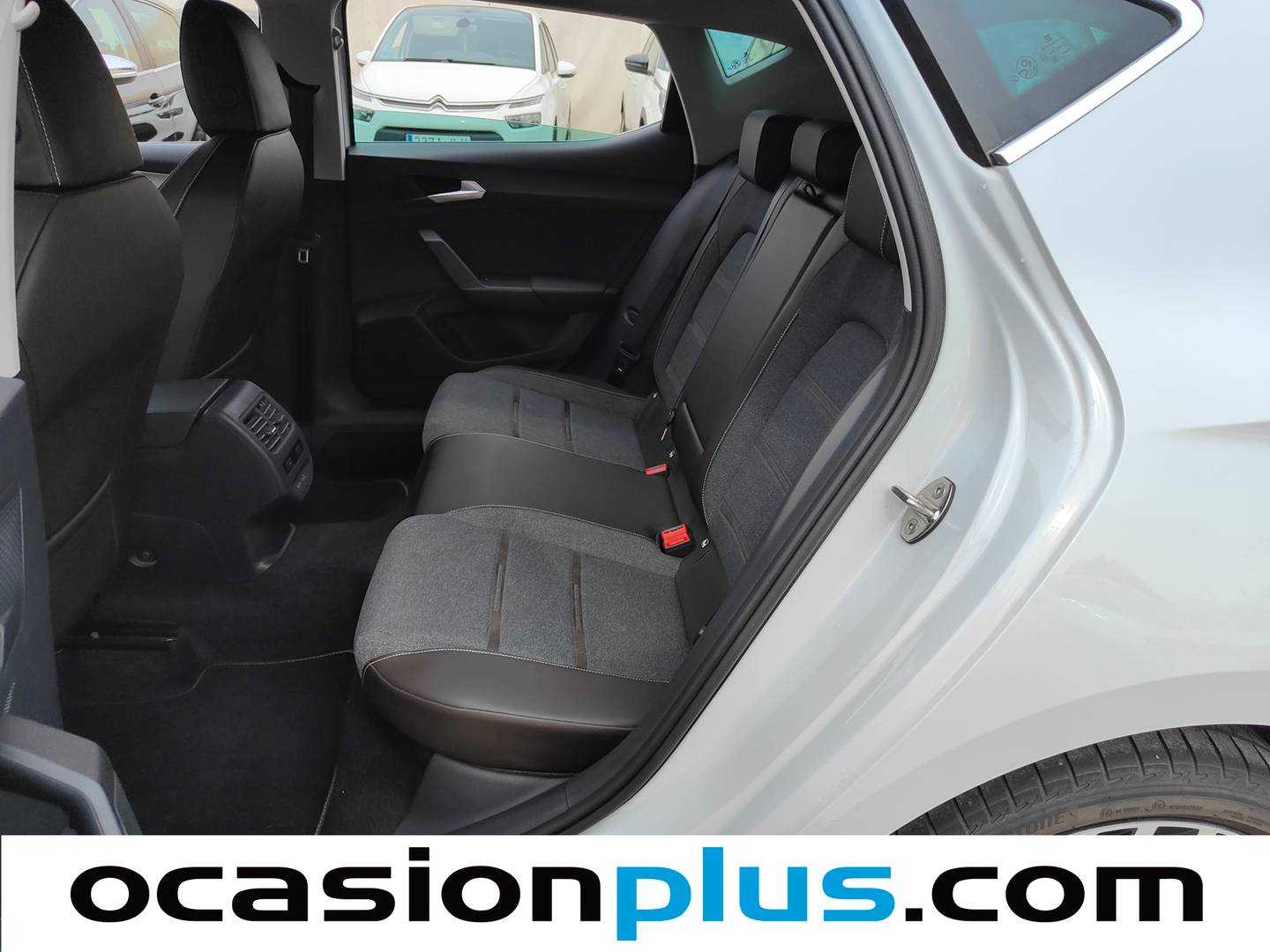 Foto asientos traseros Seat León Seat León 1.5 TSI S&S Xcellence (130 CV)