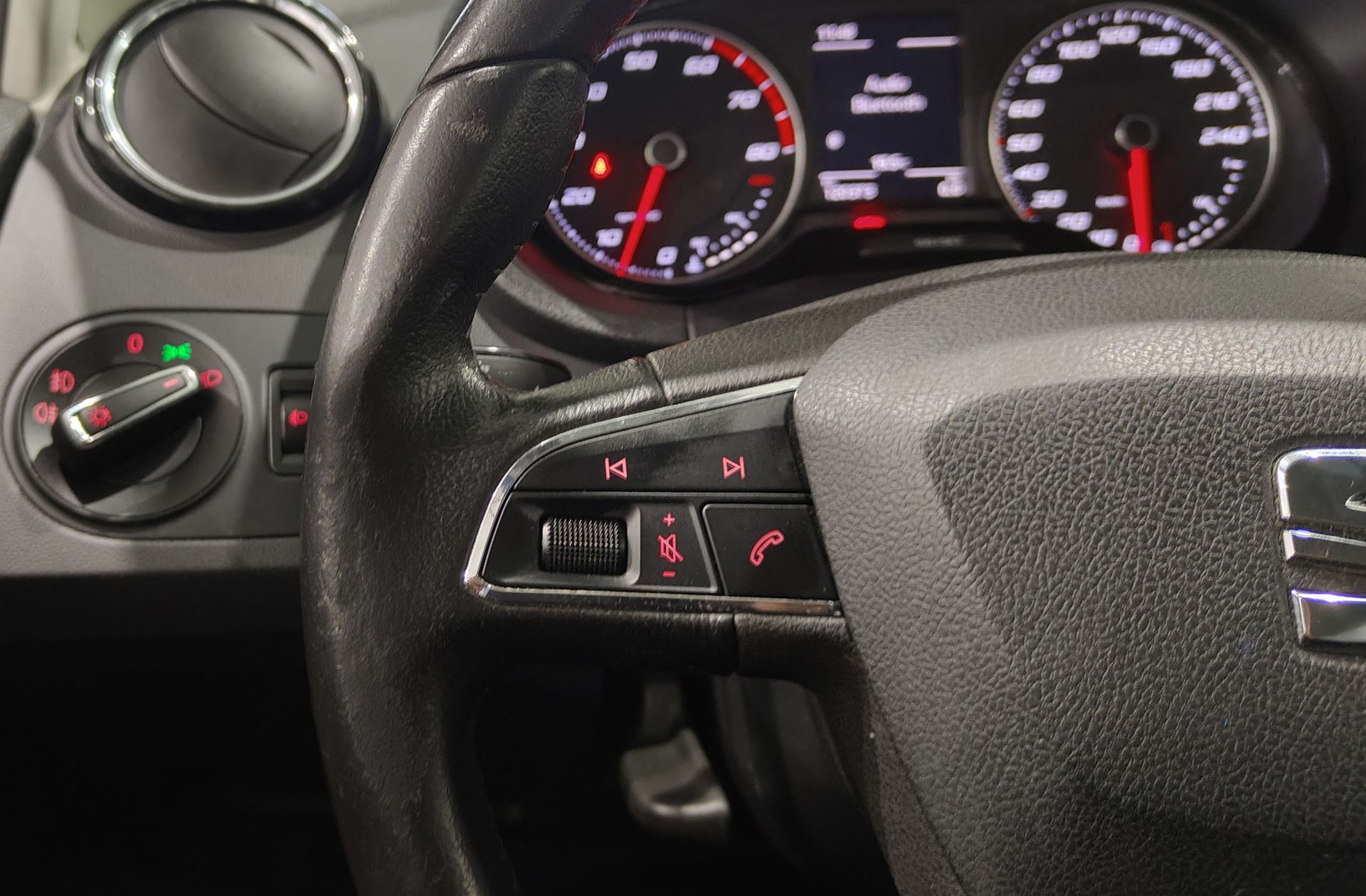 SEAT Ibiza 1.2 TSI Style - foto 20