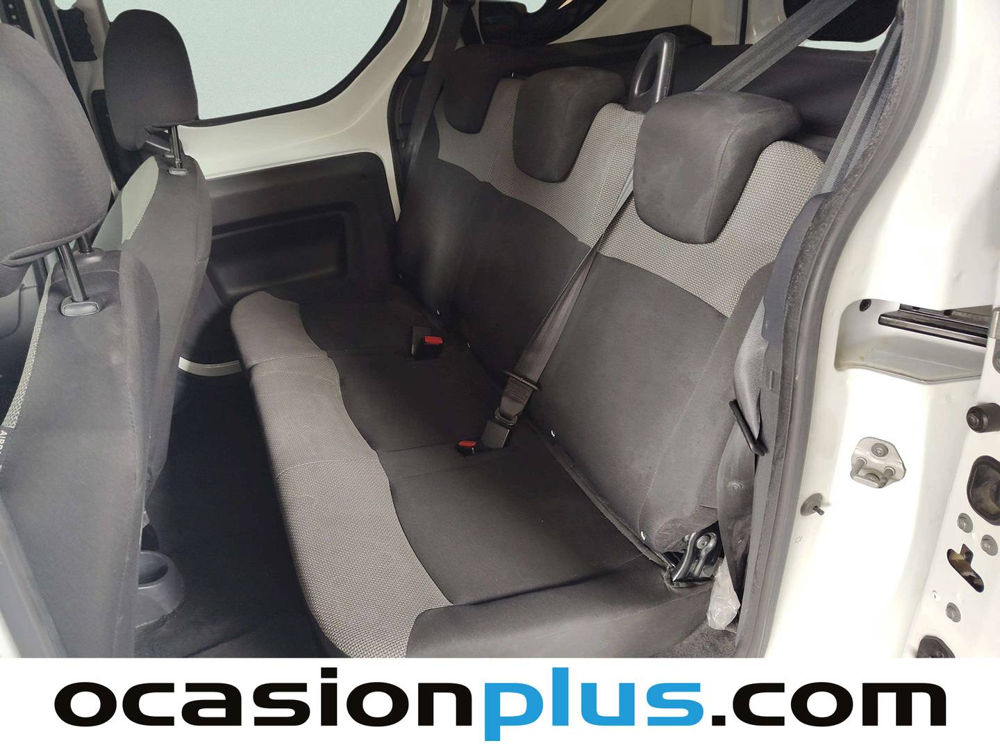 Foto asientos traseros Dacia Dokker Dacia Dokker Essential Blue dCi (95 CV)