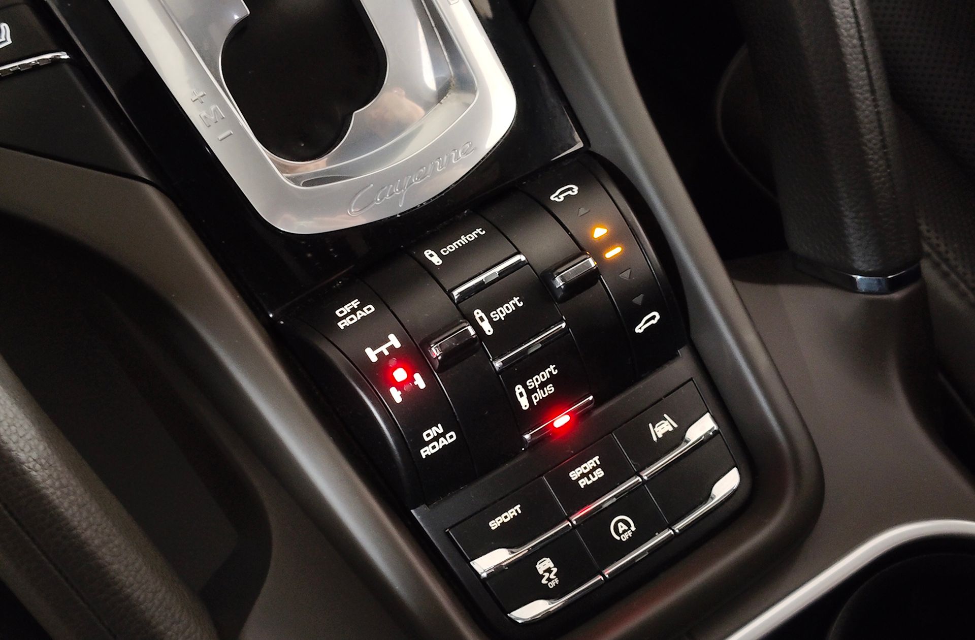 Porsche Cayenne S Platinum Edition - foto 13