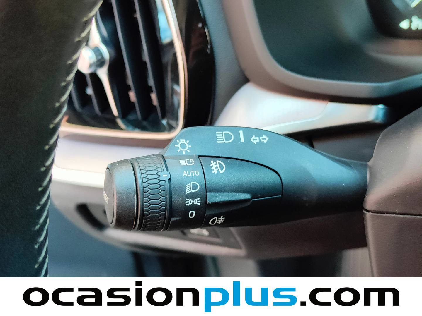 Foto Volvo V60 Volvo V60 D4 Momentum Auto (190 CV)