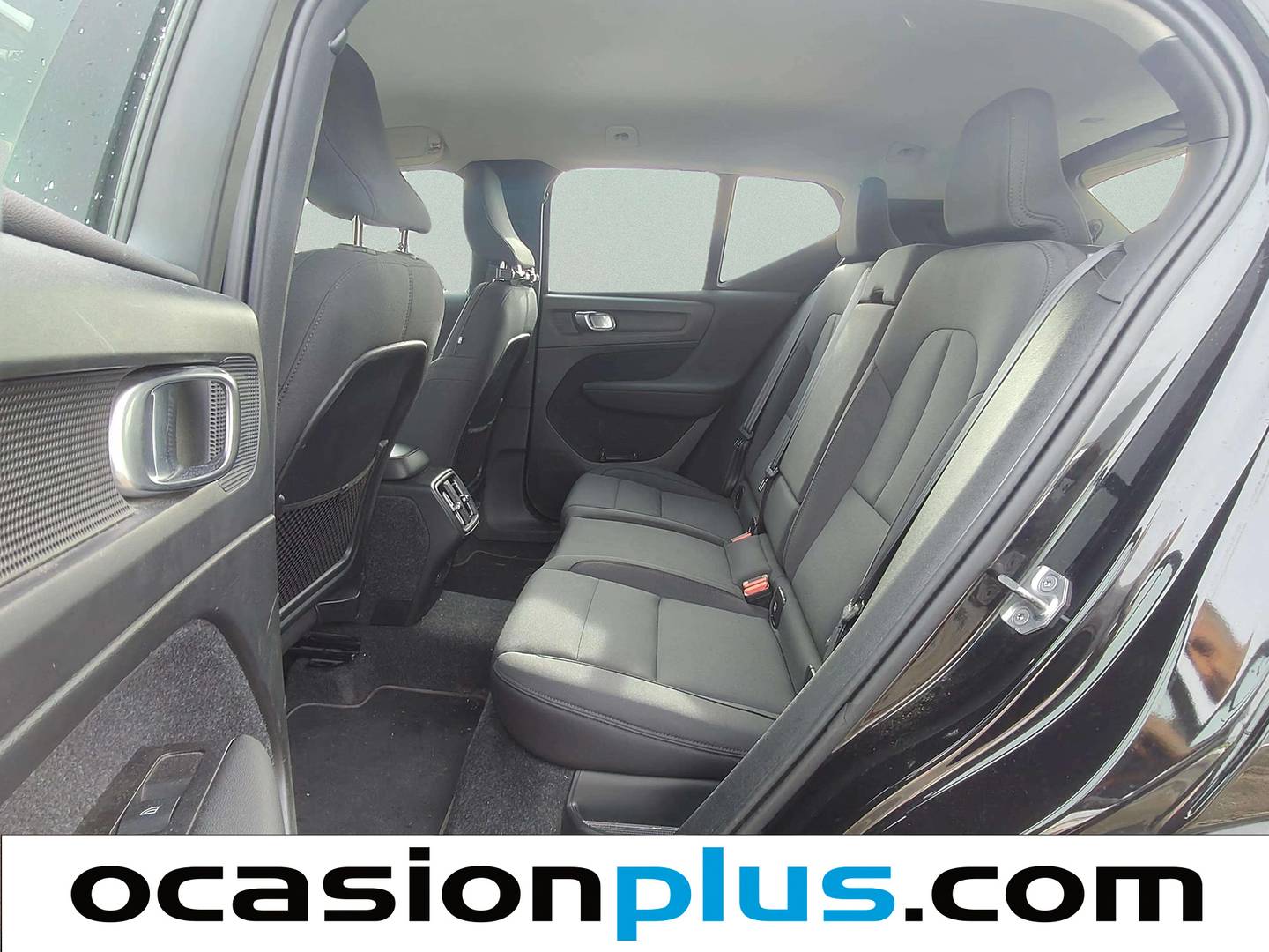 Foto asientos traseros Volvo XC40 Volvo XC40 T3 Momentum Pro Auto (163 CV)