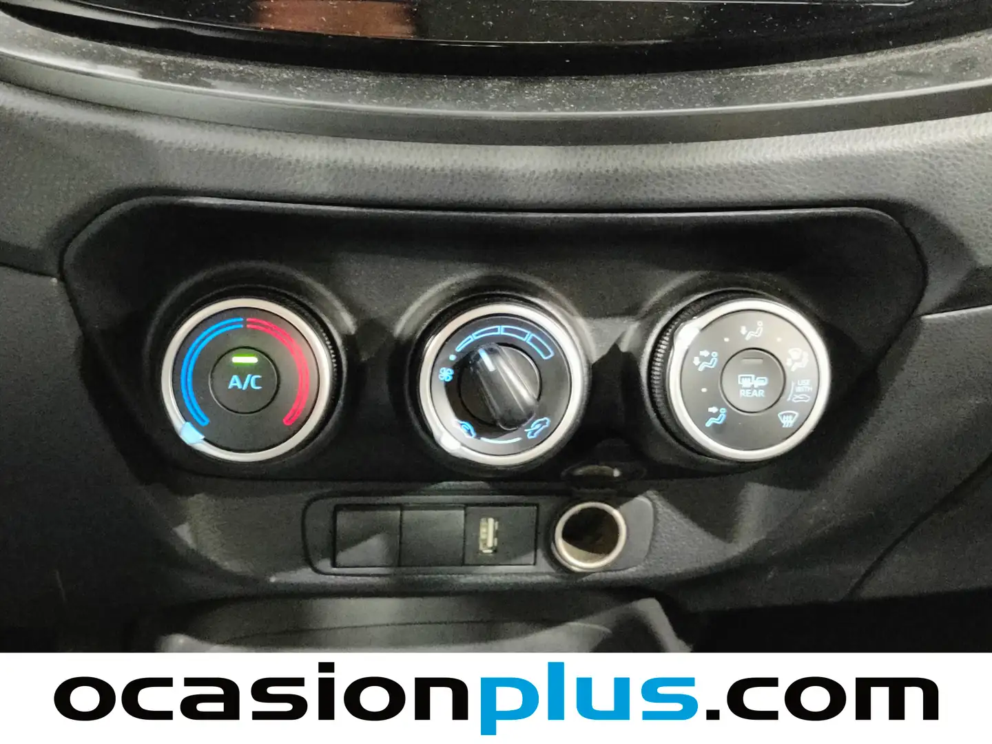 Foto Toyota Aygo X Cross Toyota Aygo X Cross 1.0 VVT-I Play  (72 CV)