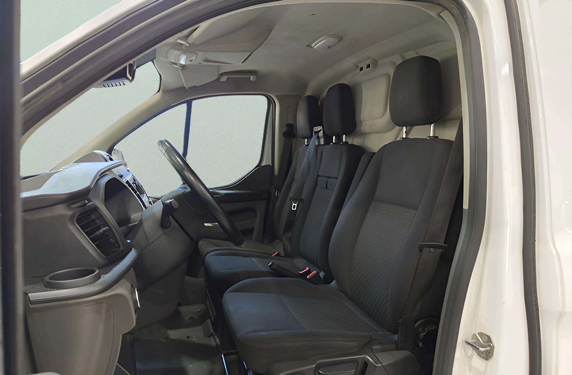 Ford Transit Custom Furgon 2.0 TDCi MHEV Limited 300 L2 - foto 12