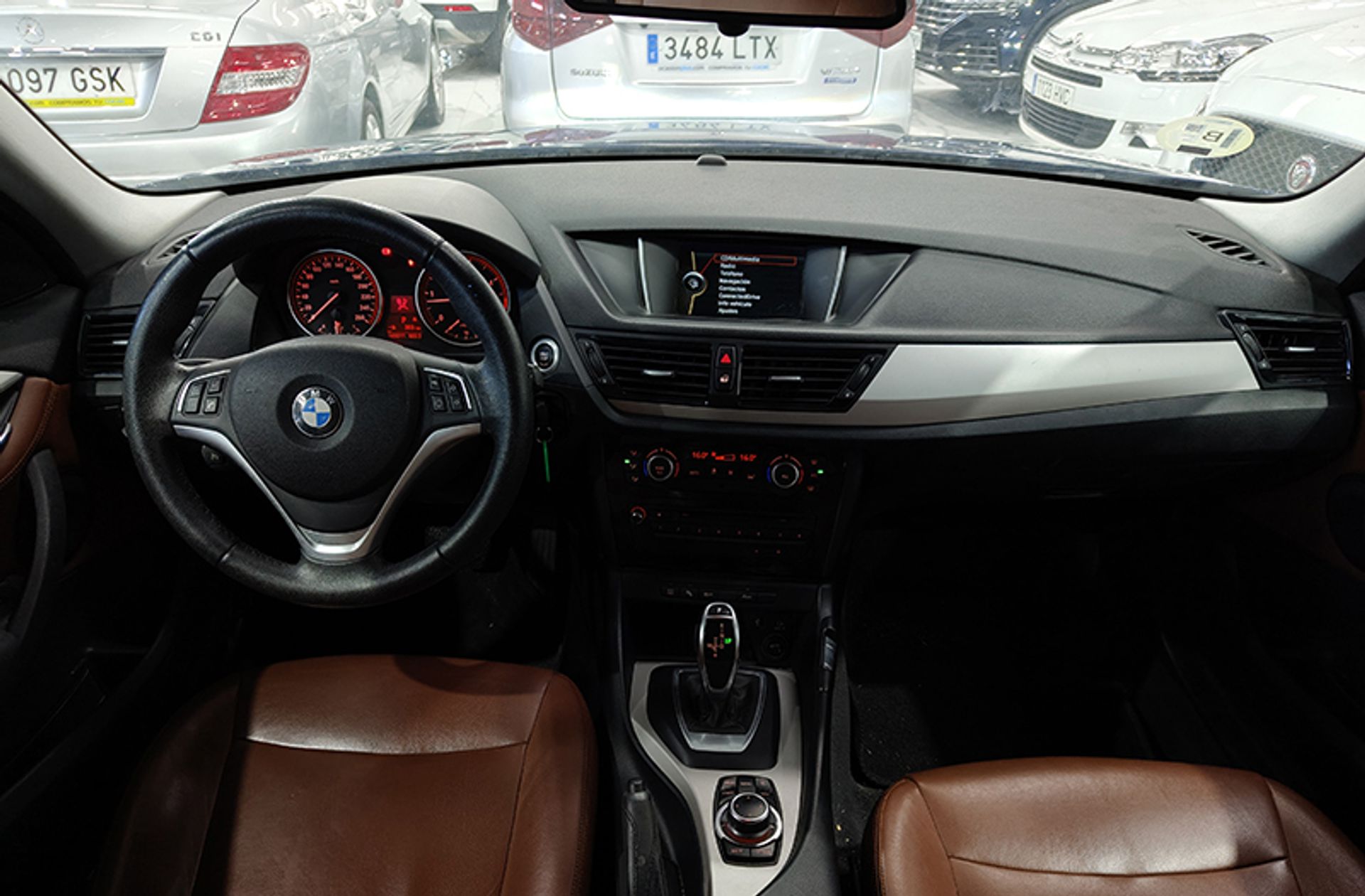 BMW X1 sDrive18d - foto 6