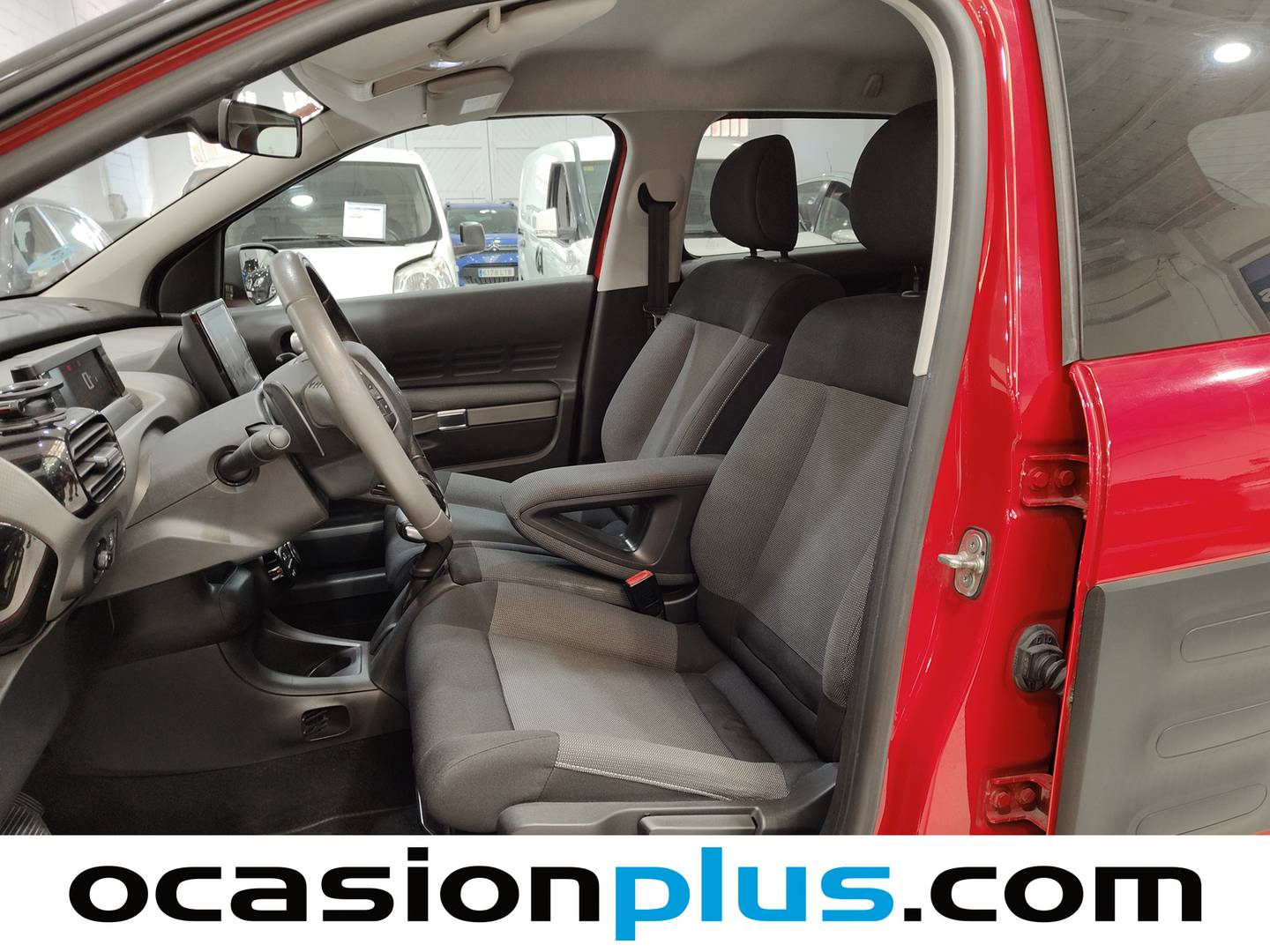 Foto asientos delanteros Citroën C4 Cactus Citroën C4 Cactus BlueHDi 100 Shine ETG6 (100 CV)