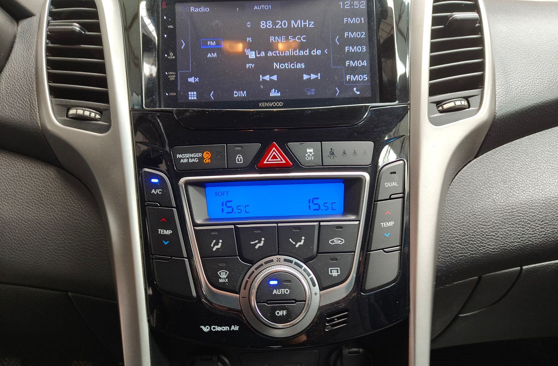 Hyundai i30 1.6 GDi BlueDrive Tecno - foto 27