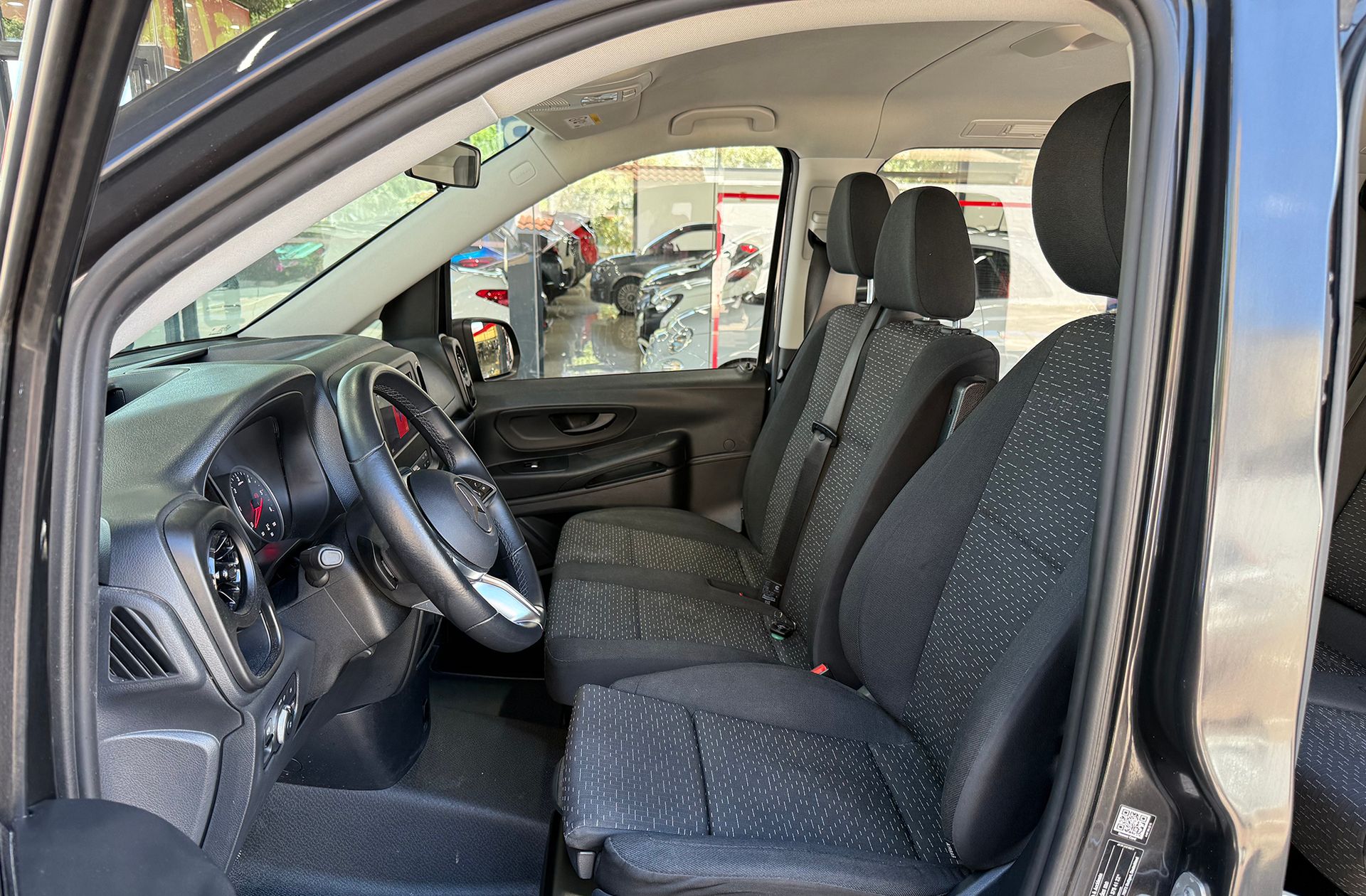 Mercedes-Benz Vito 114 CDI Tourer Pro Larga - foto 12